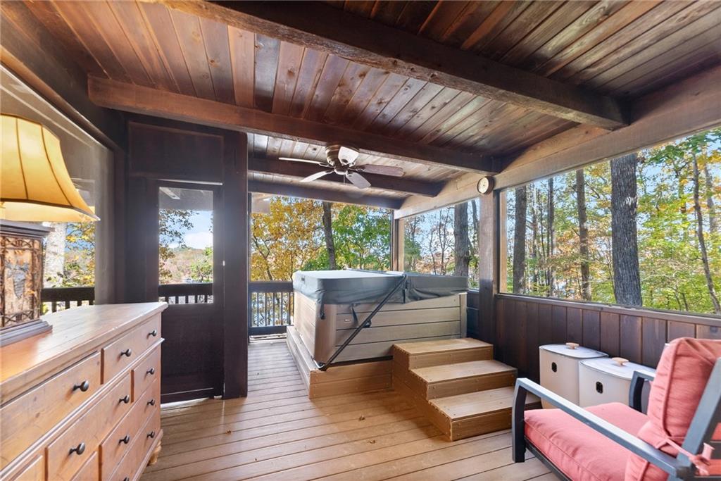 6615 Happy Hollow Trail