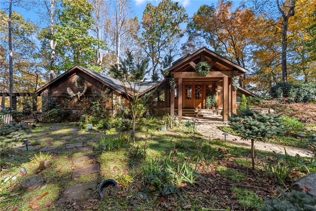 6615 Happy Hollow Trail