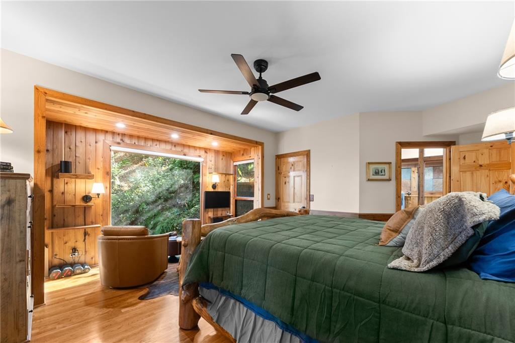 6615 Happy Hollow Trail