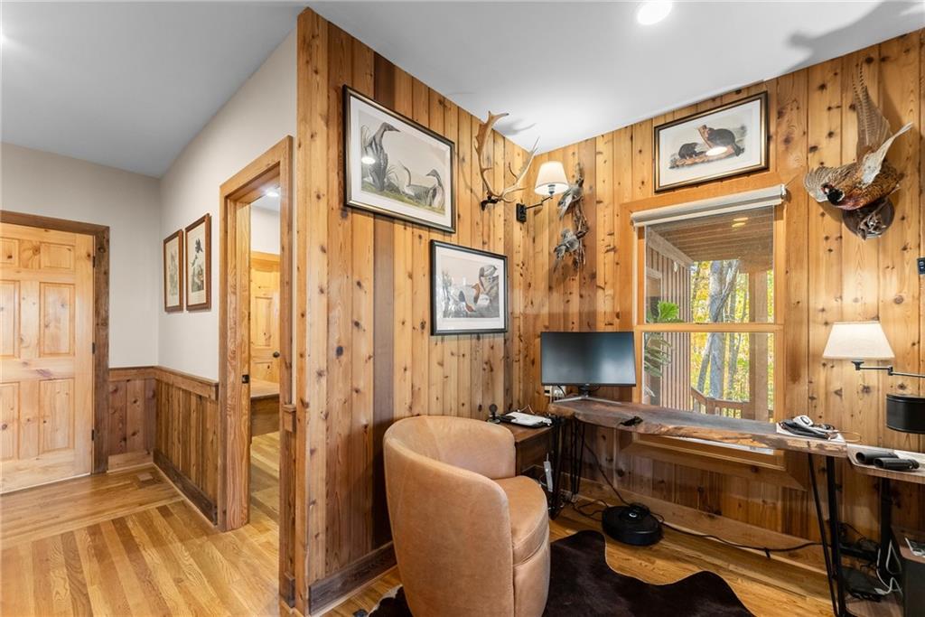 6615 Happy Hollow Trail