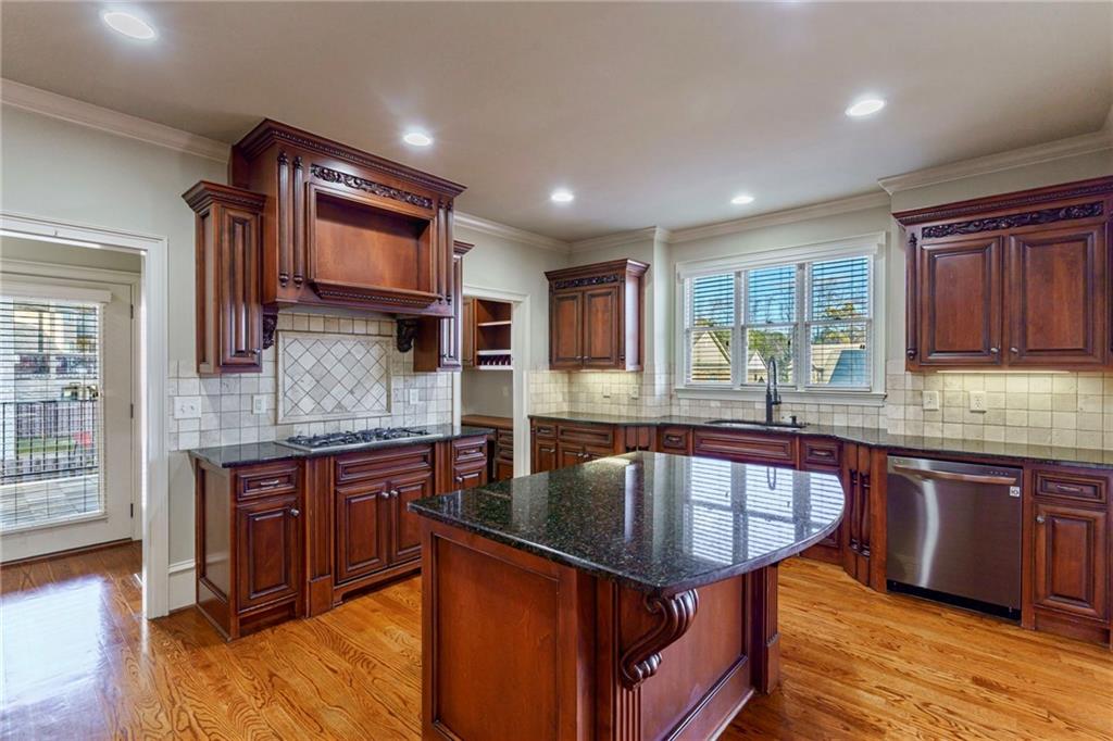 1140 Pearl Mist Drive SW