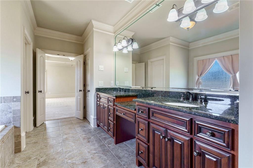 1140 Pearl Mist Drive SW