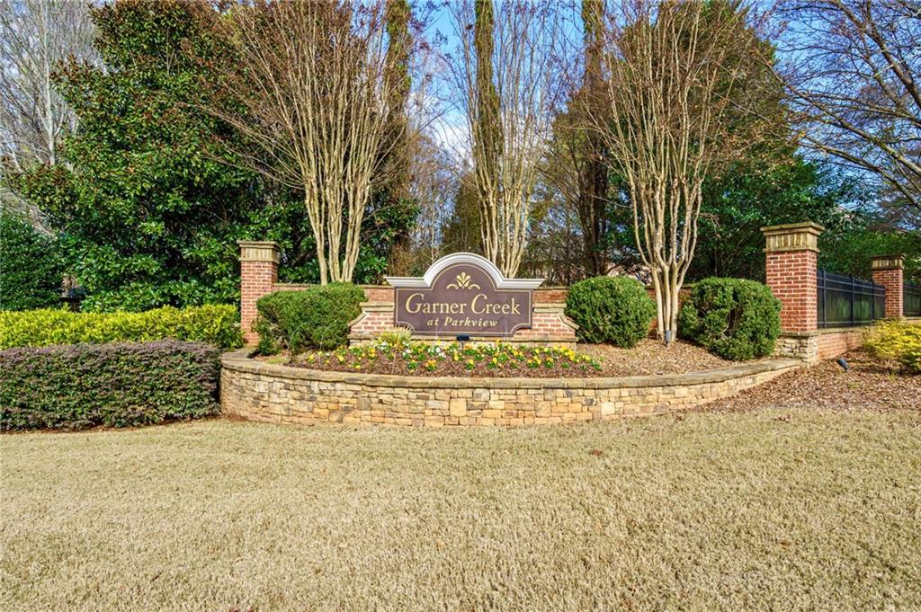 1140 Pearl Mist Drive SW