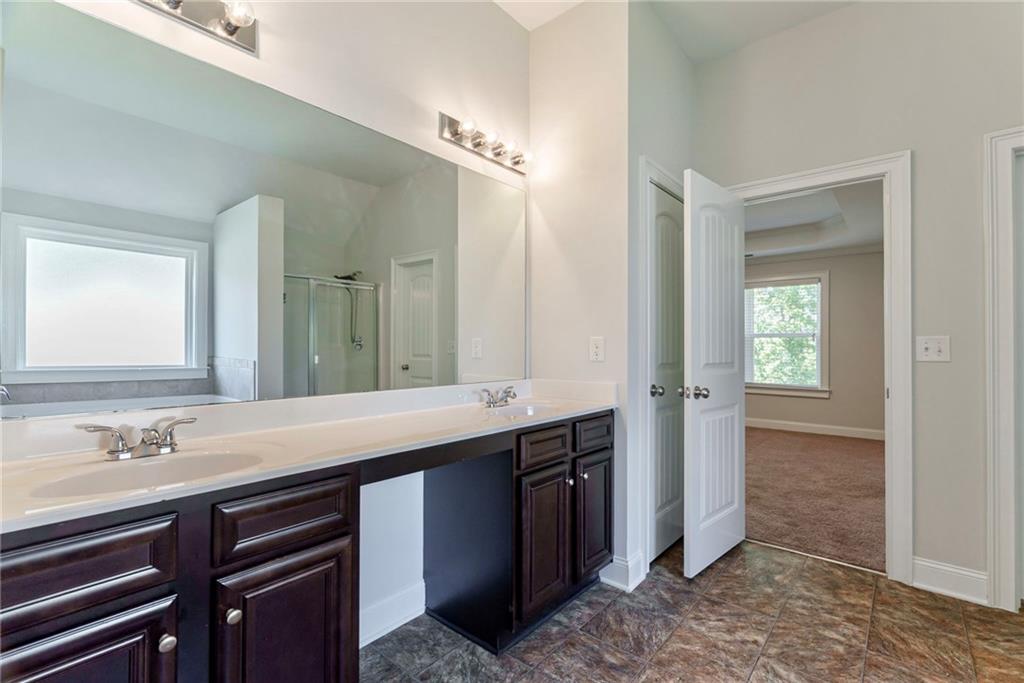 2506 Ginger Leaf Drive NE