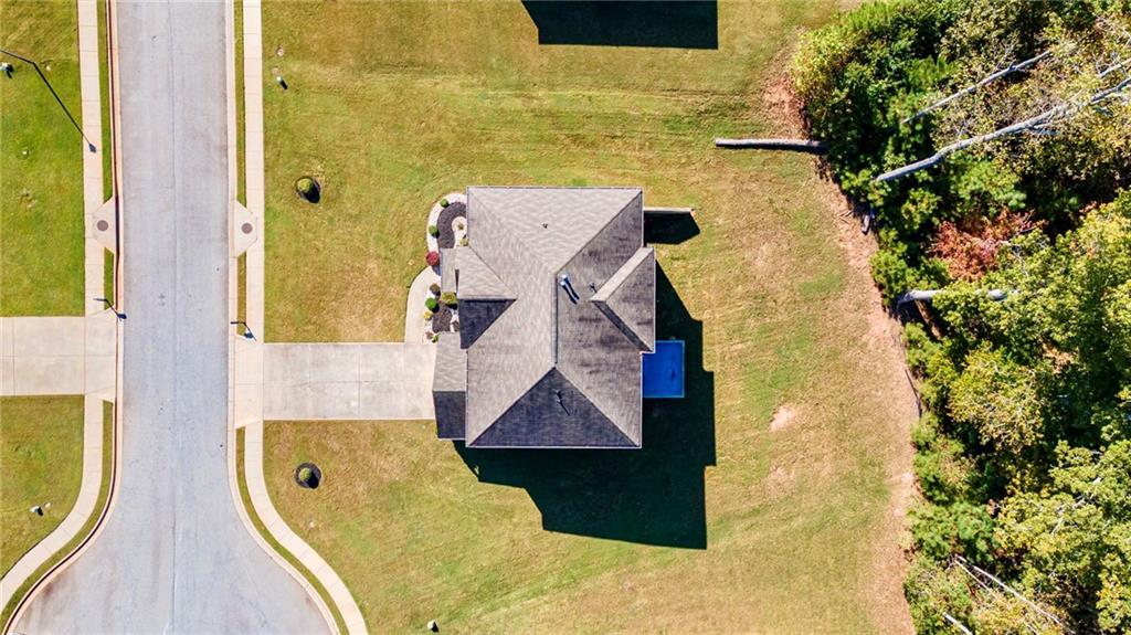 2506 Ginger Leaf Drive NE