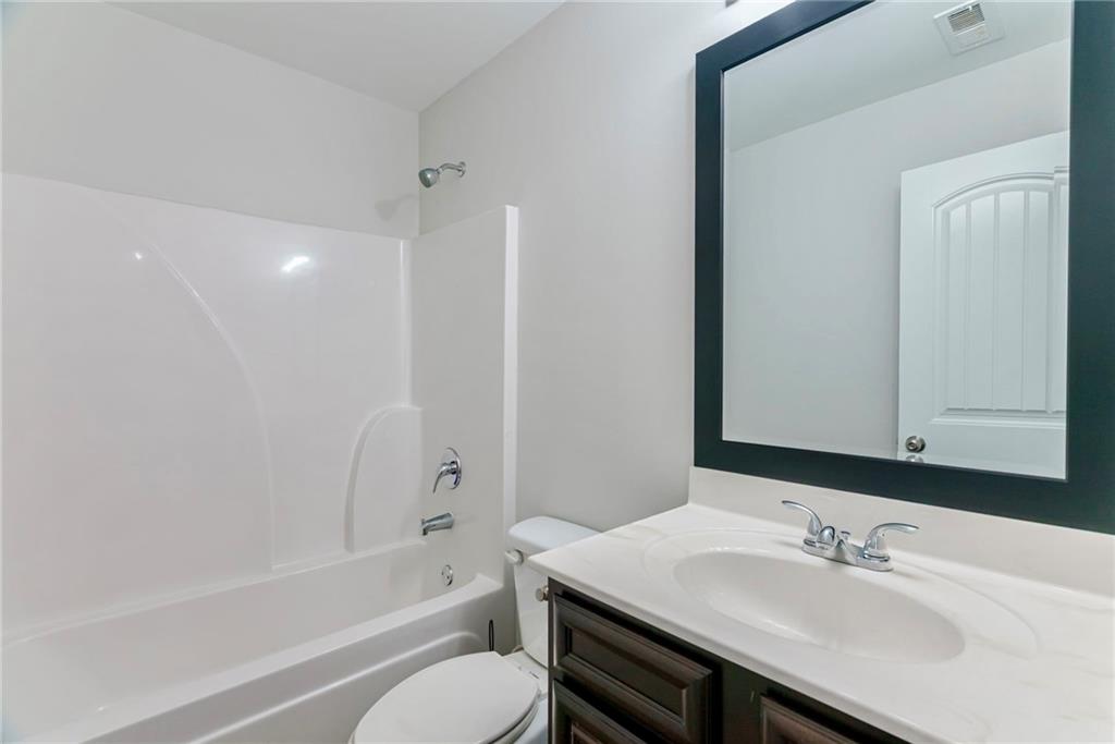 2506 Ginger Leaf Drive NE