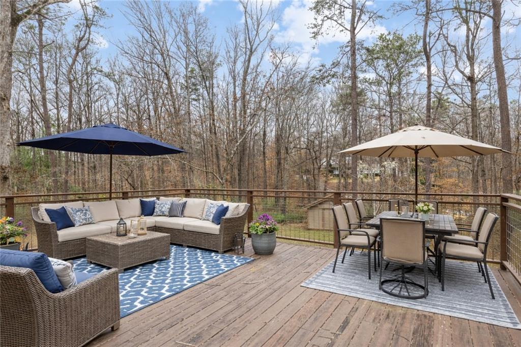 1429 Lakeview Road