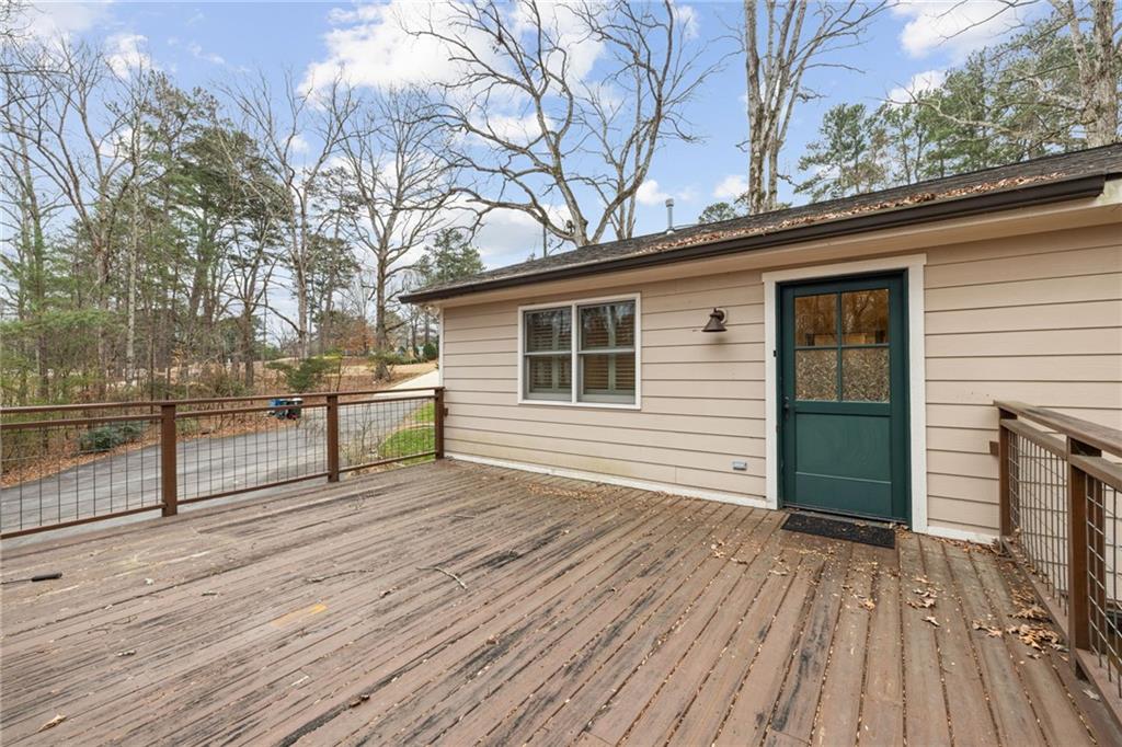 1429 Lakeview Road