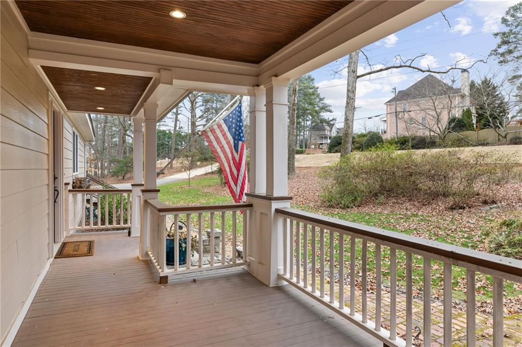 1429 Lakeview Road