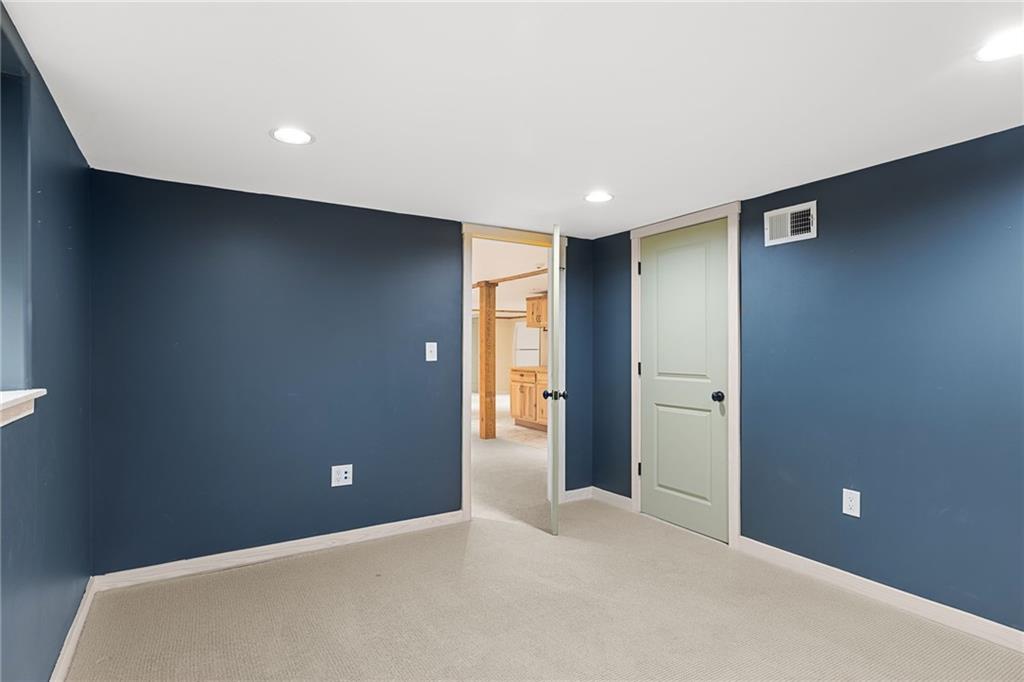 1429 Lakeview Road