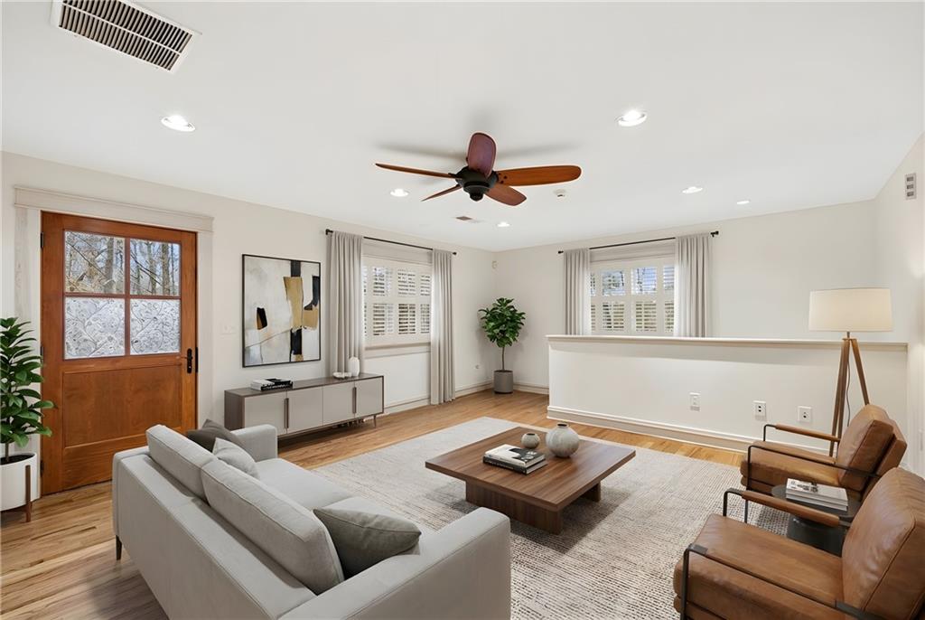 1429 Lakeview Road