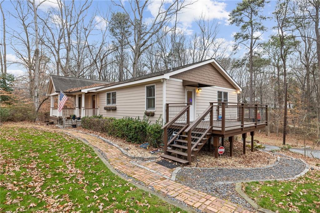 1429 Lakeview Road