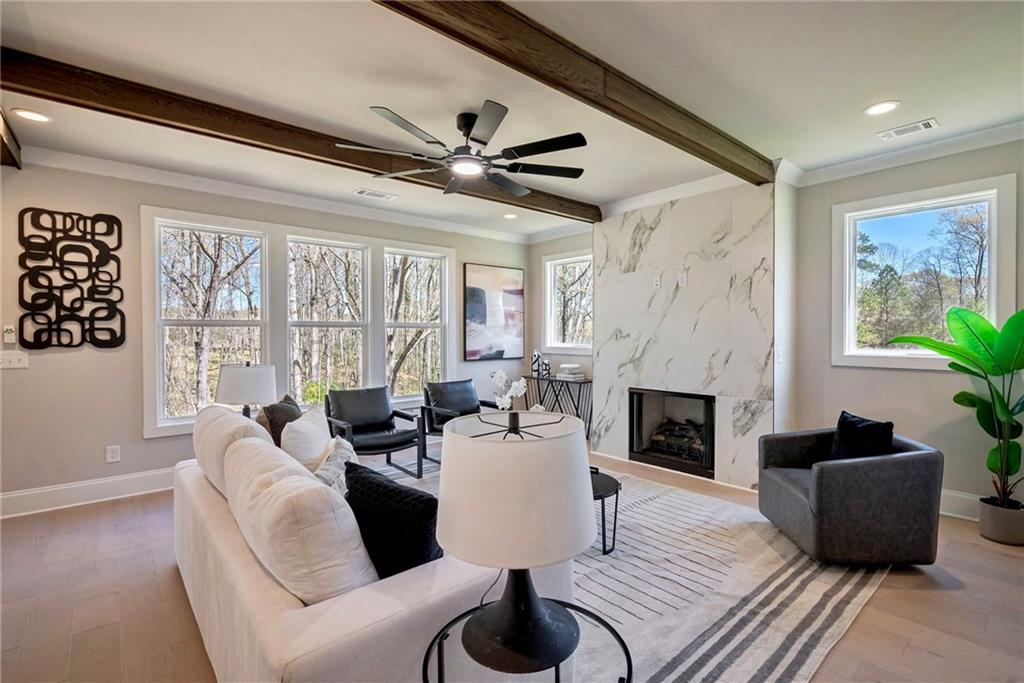 1702 Eastside Parc Street SE