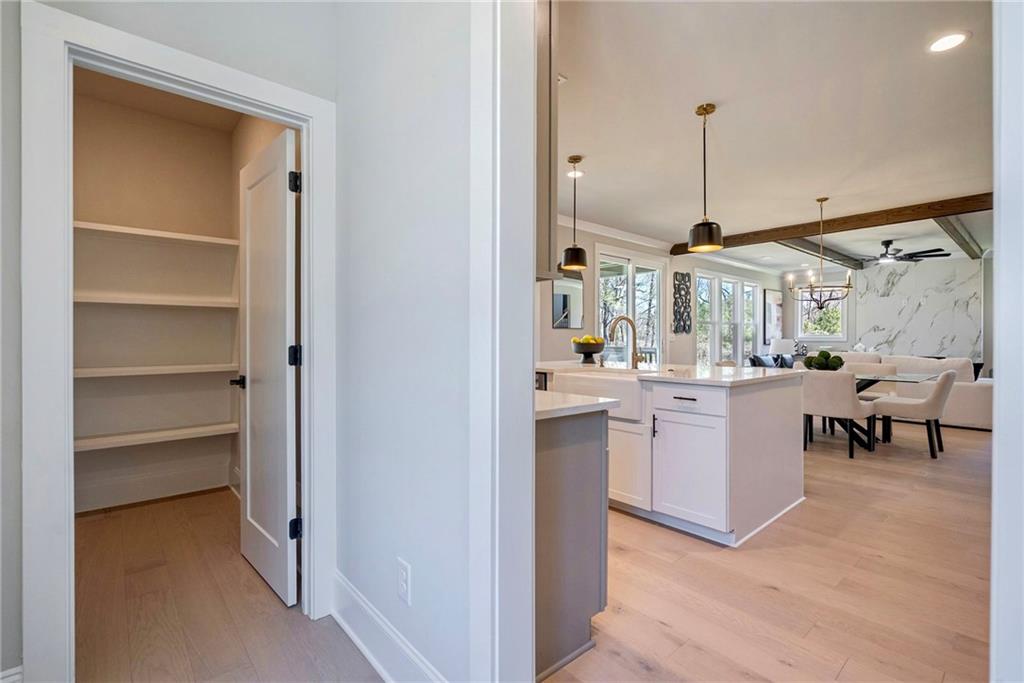 1702 Eastside Parc Street SE