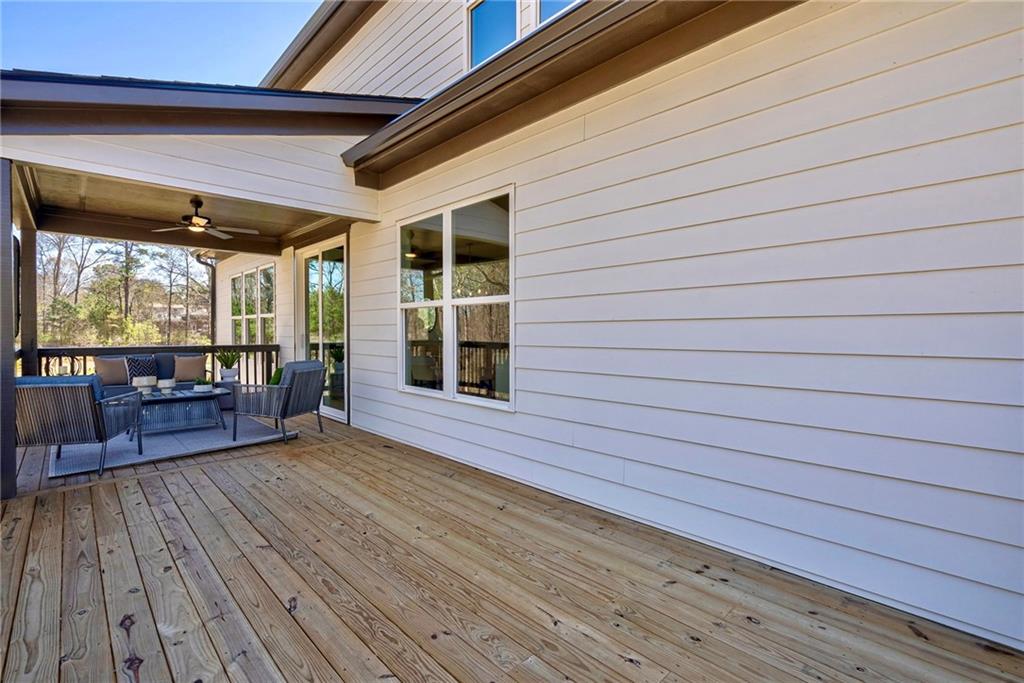 1702 Eastside Parc Street SE