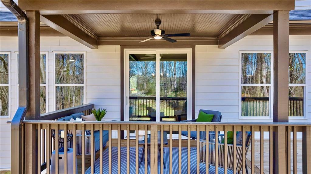 1702 Eastside Parc Street SE