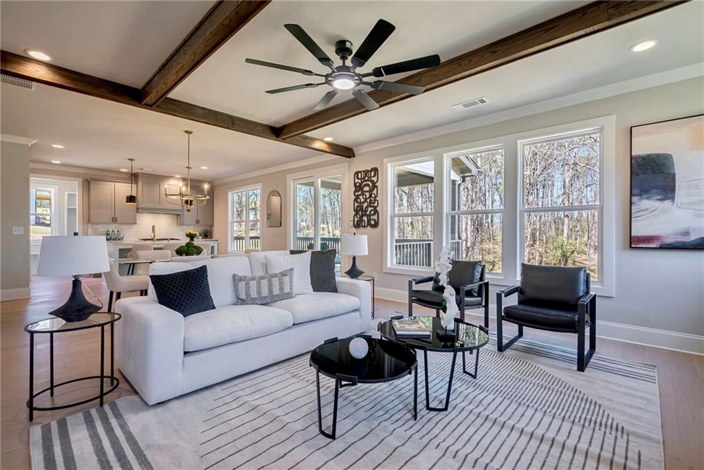 1702 Eastside Parc Street SE