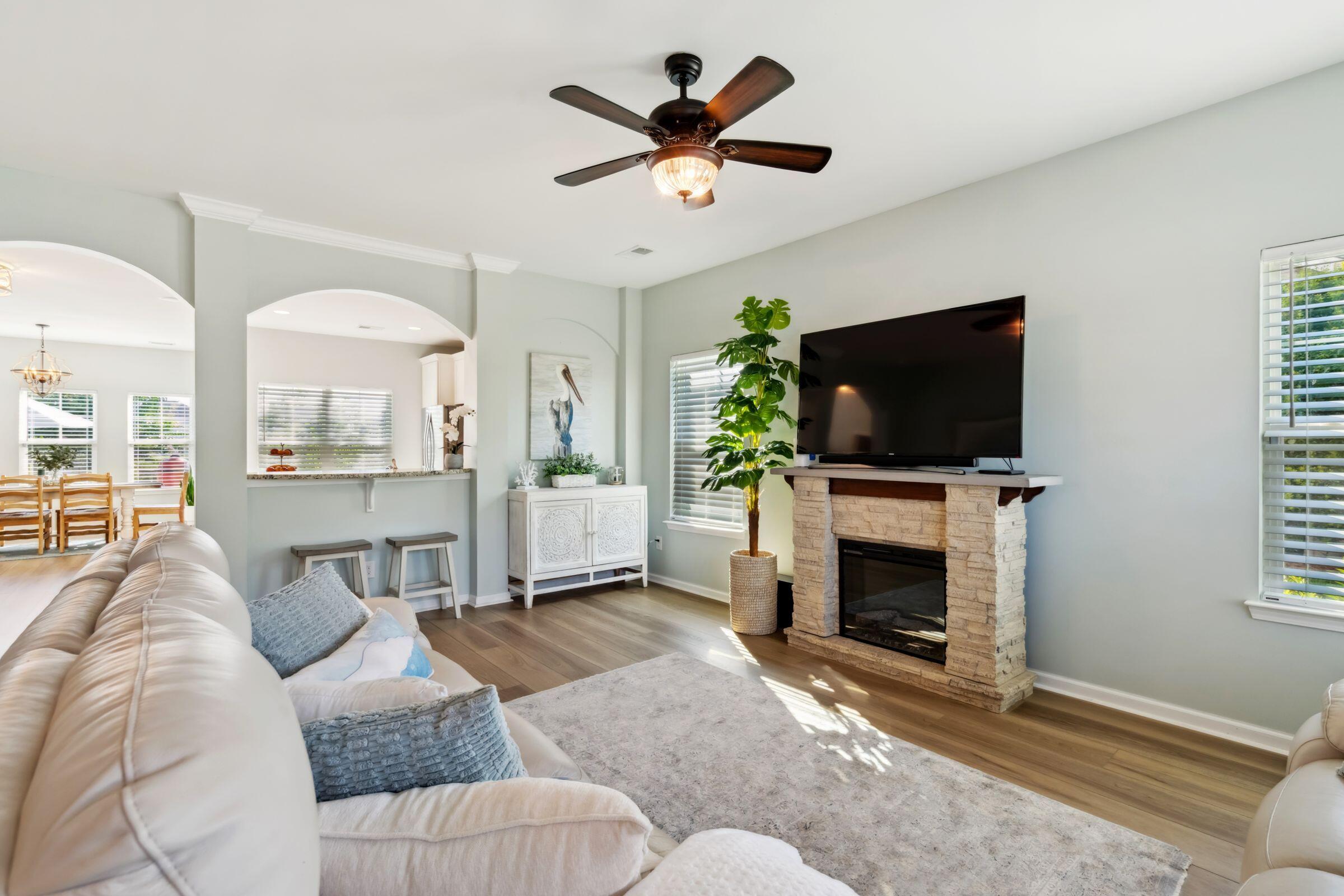1529 Fishbone Drive