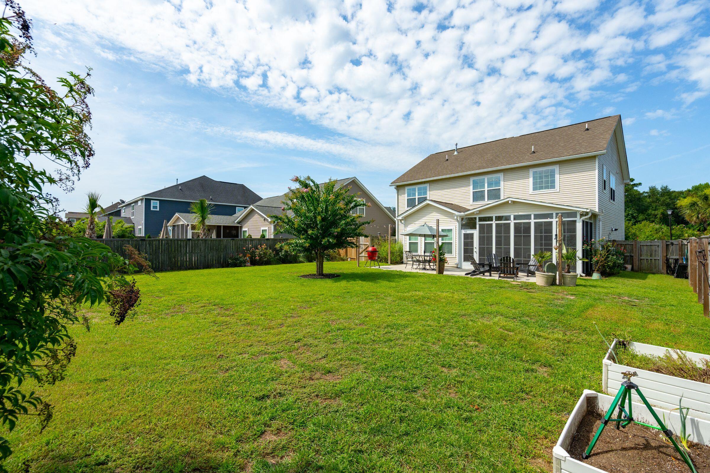 1529 Fishbone Drive