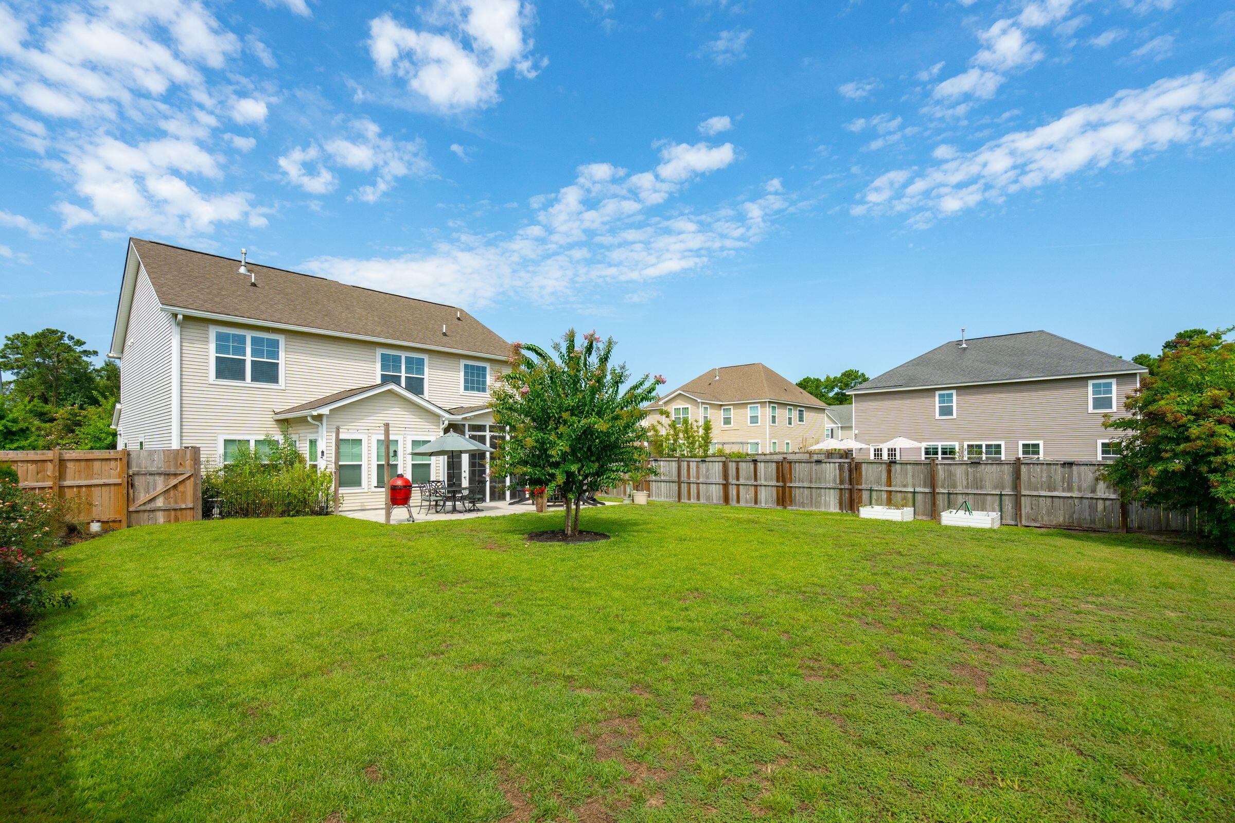1529 Fishbone Drive