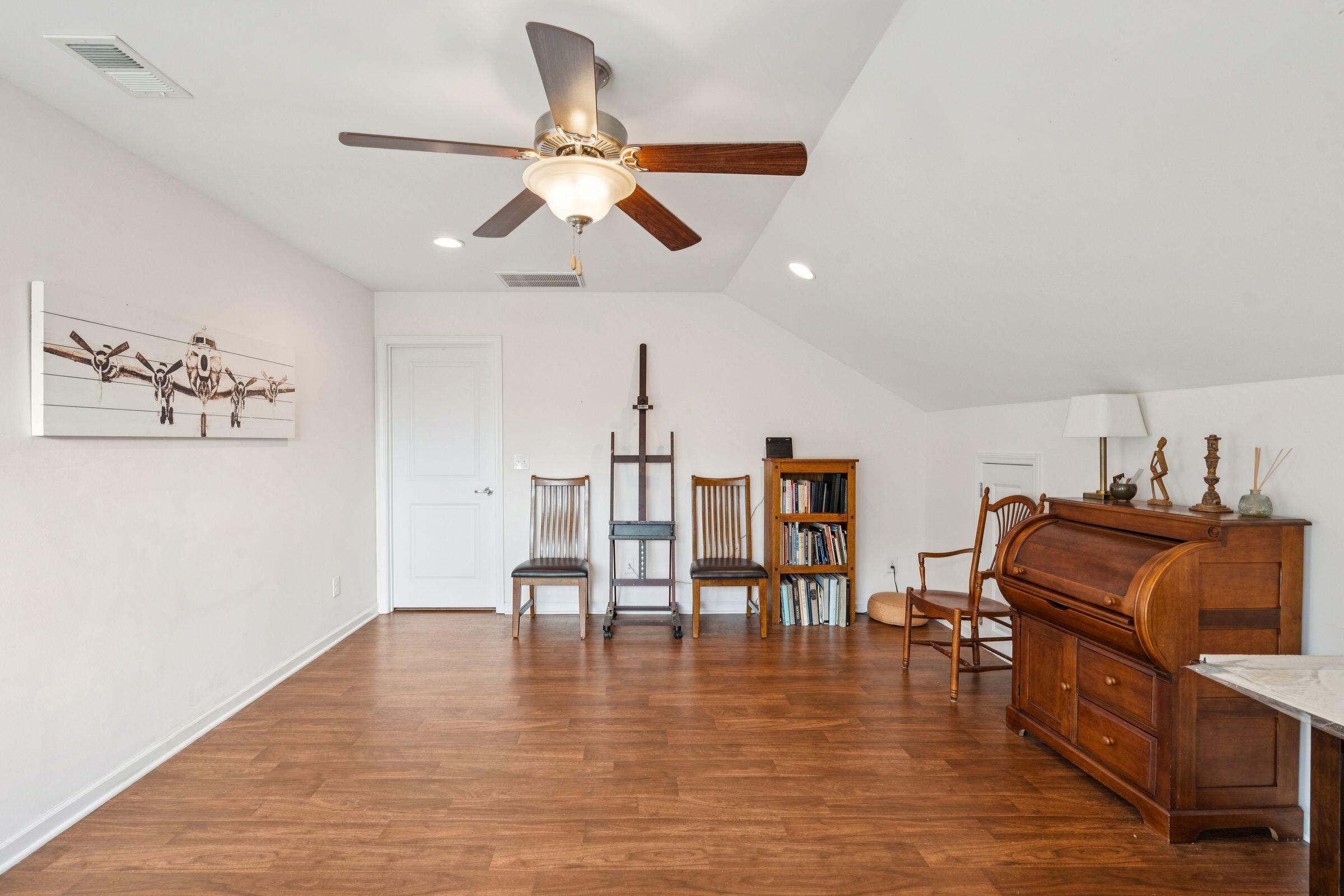 1546 Fishbone Drive