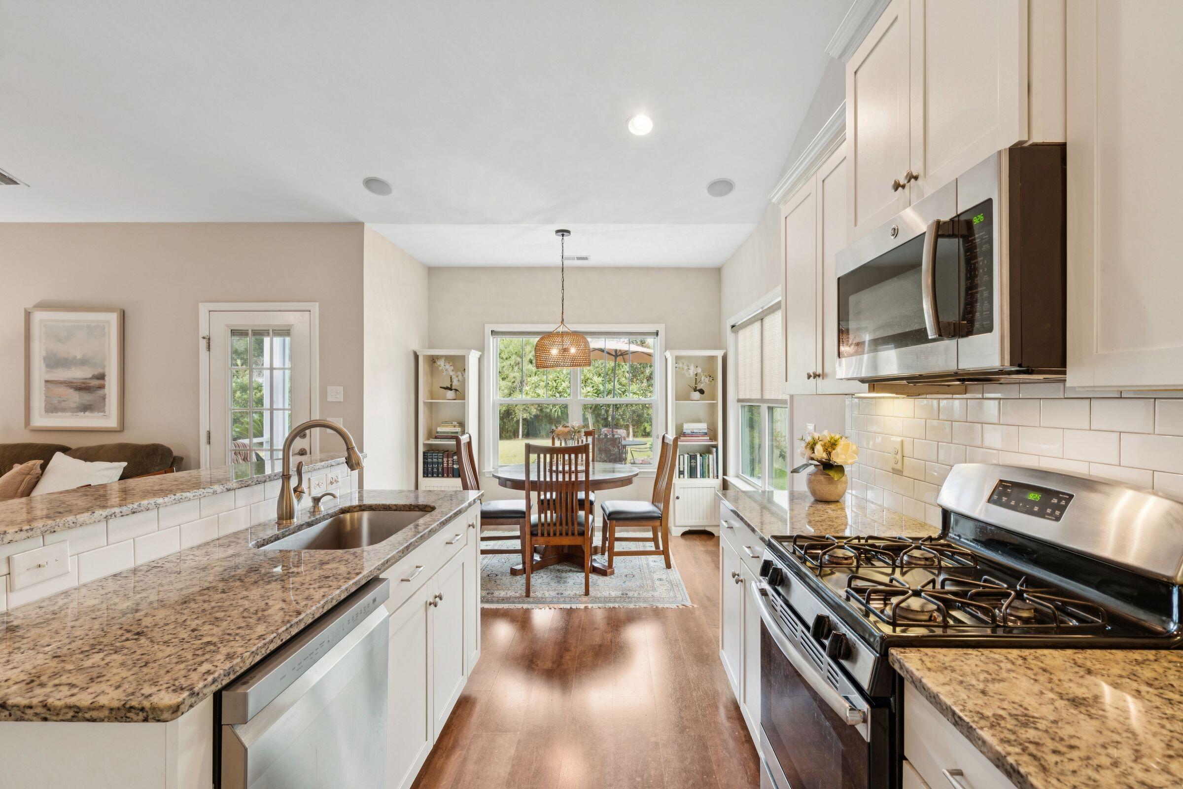 1546 Fishbone Drive