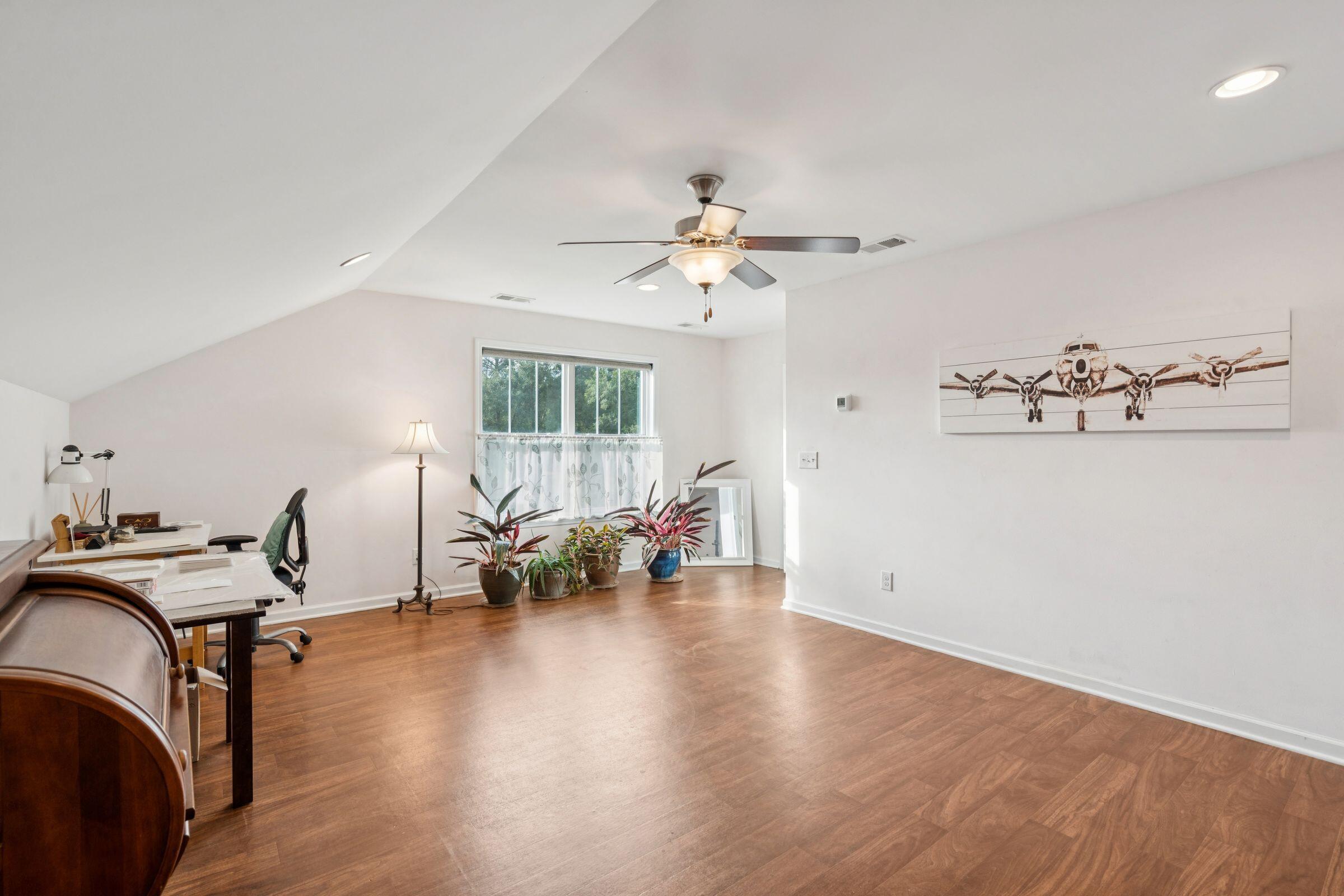 1546 Fishbone Drive