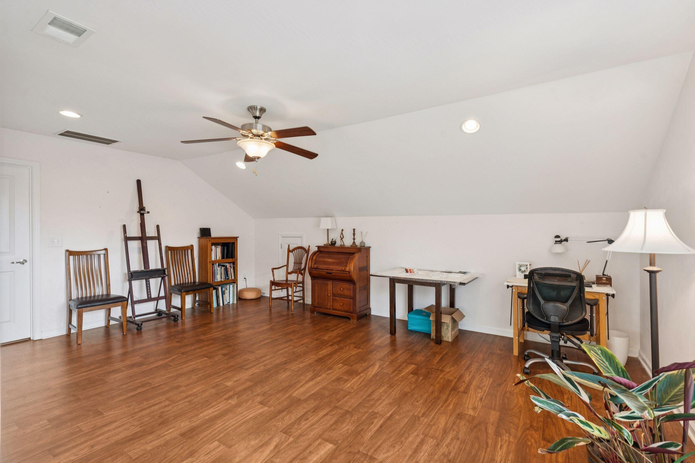 1546 Fishbone Drive