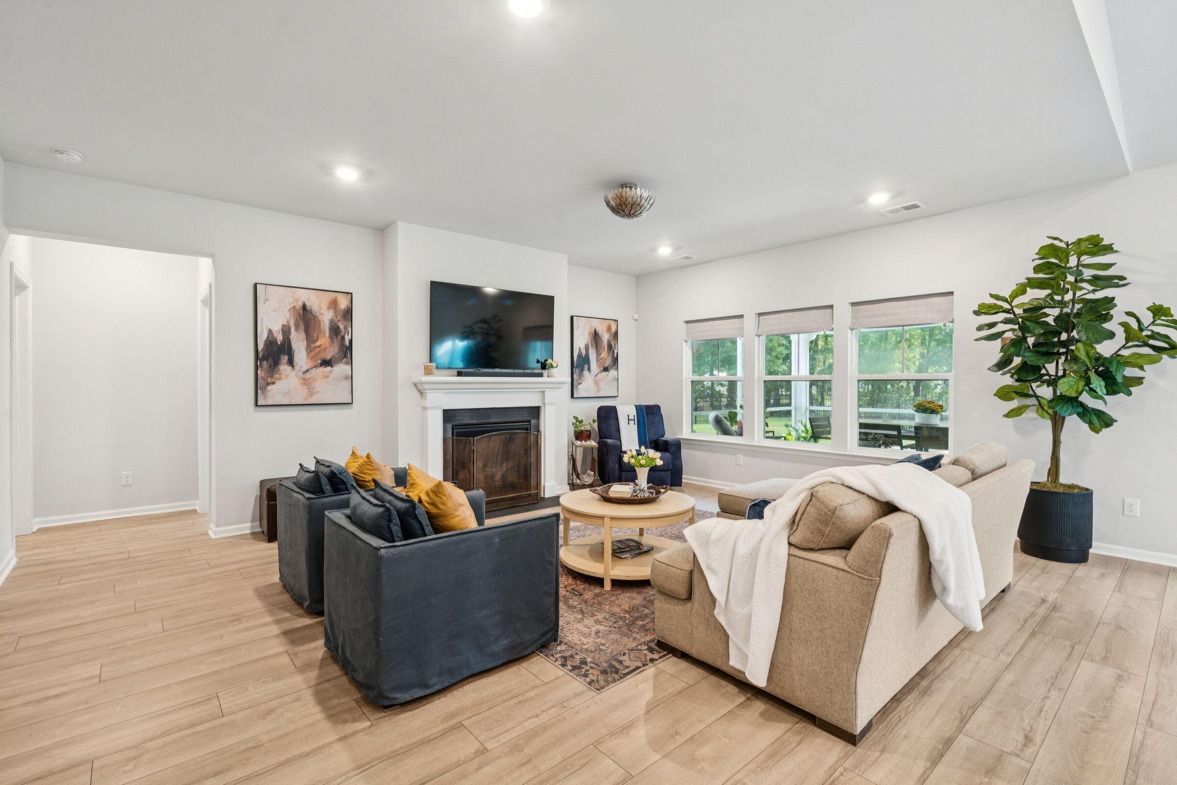 7062 Pumpkinseed Drive