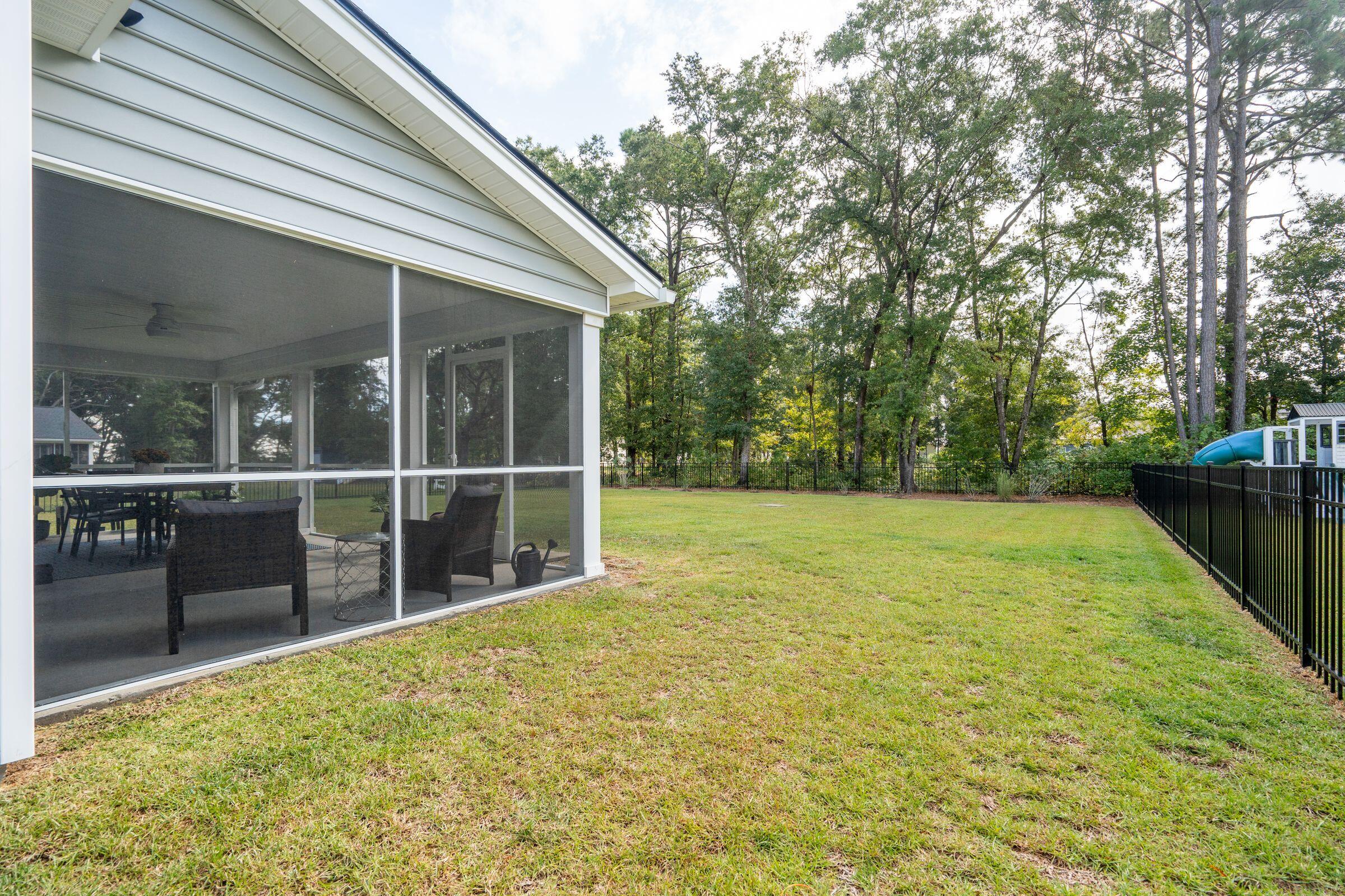 7062 Pumpkinseed Drive