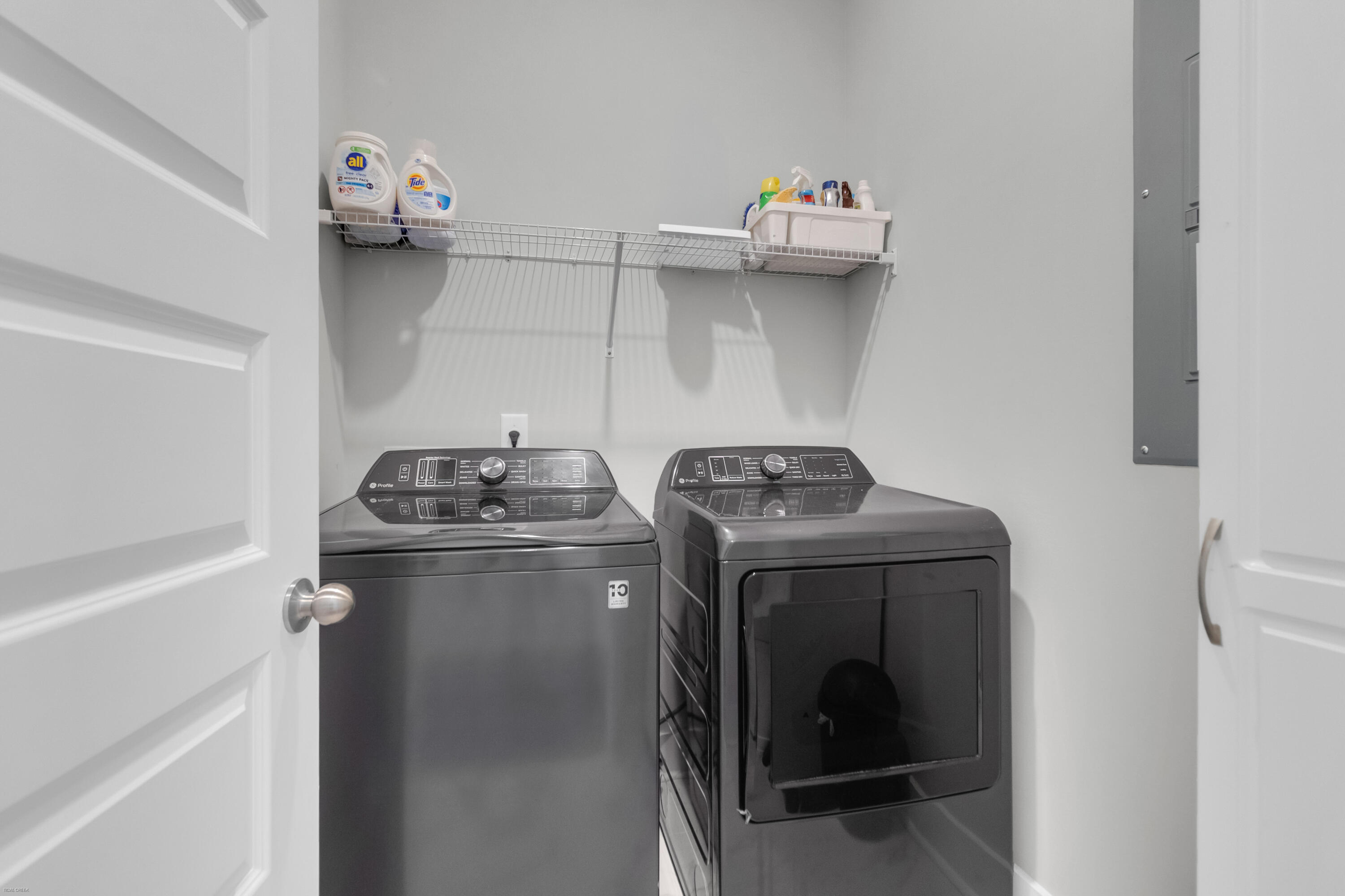 2342 Lenwick Hall Lane