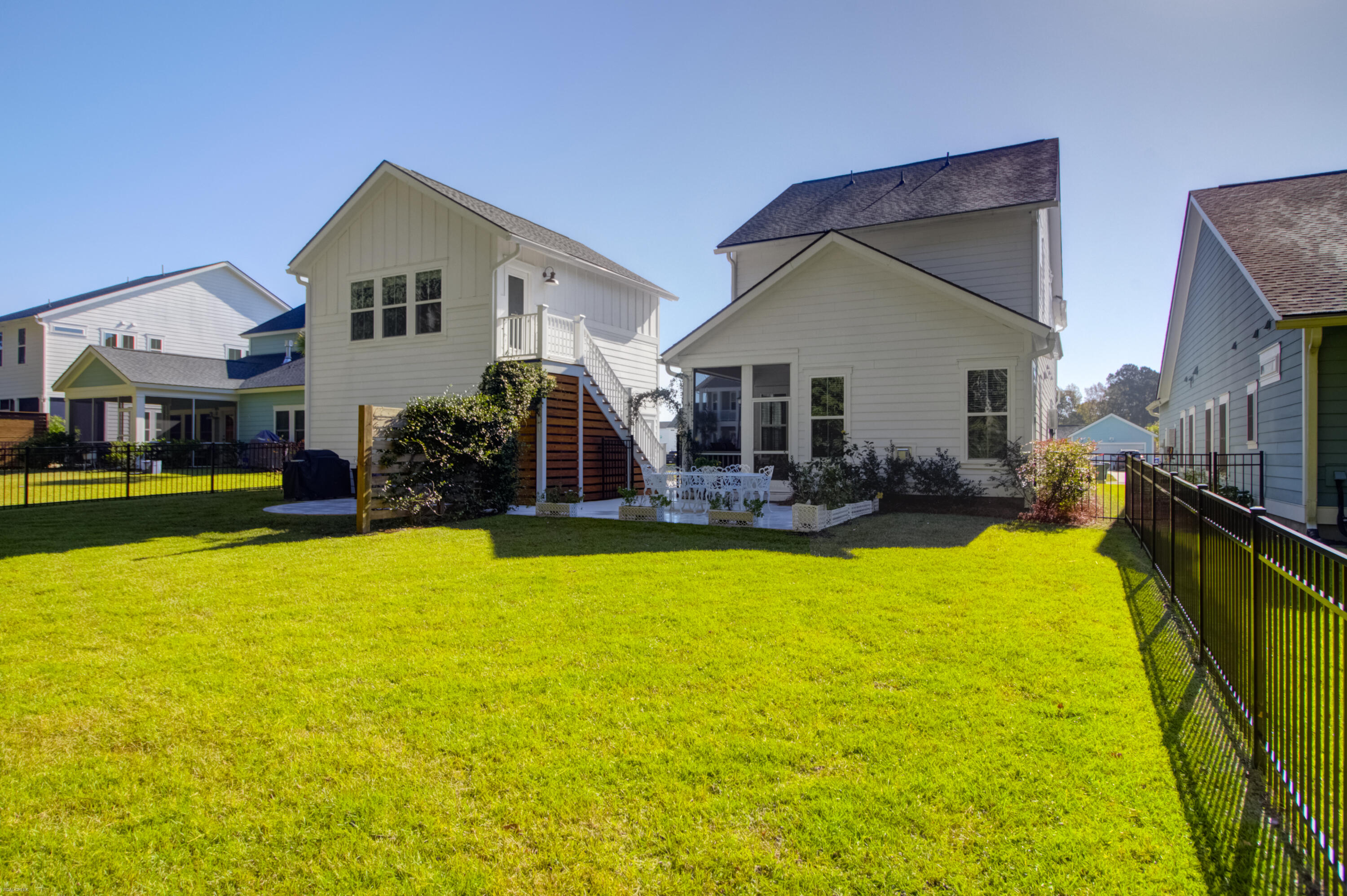 2342 Lenwick Hall Lane