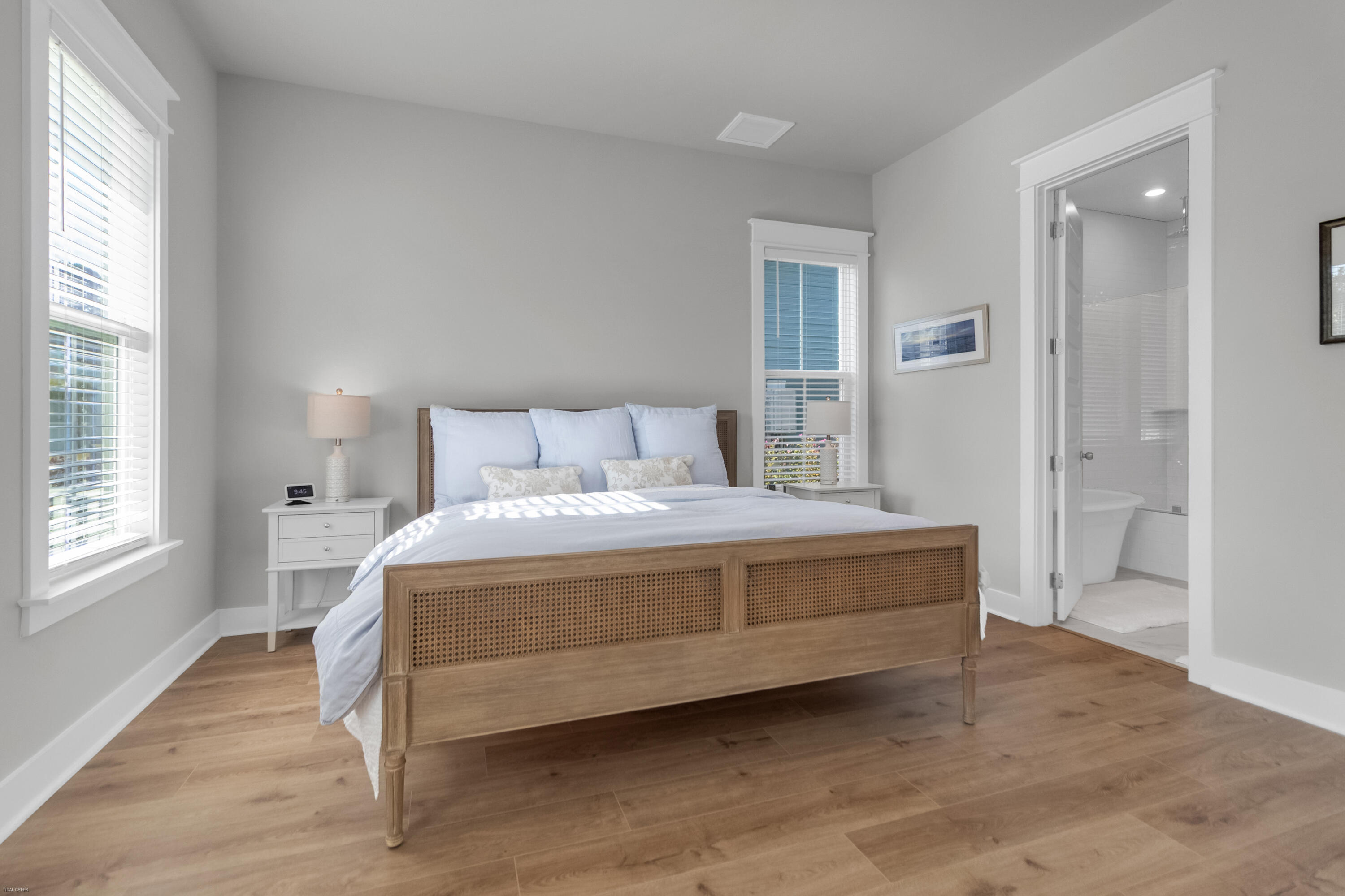 2342 Lenwick Hall Lane