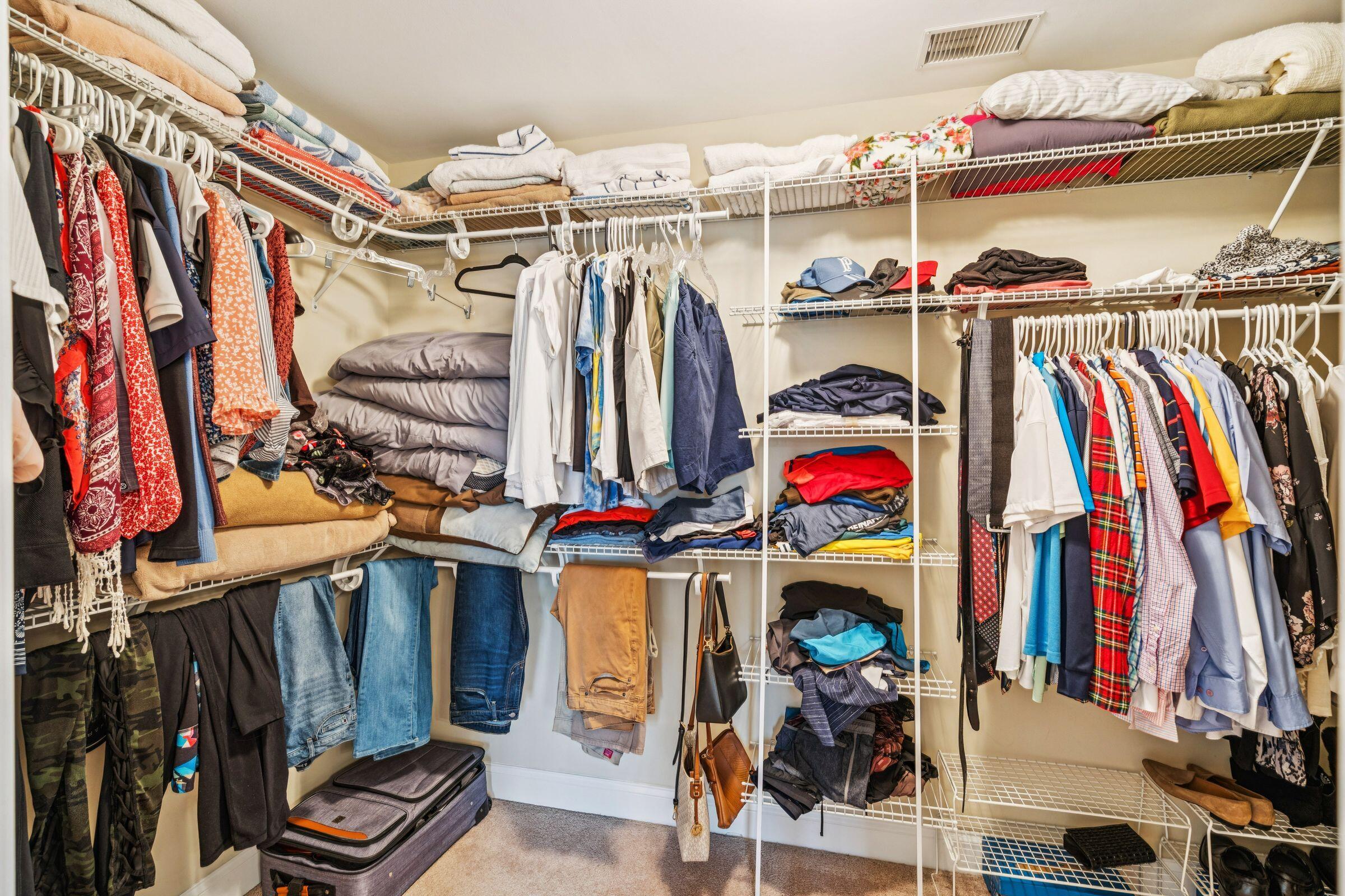 5516 Crescent View Drive