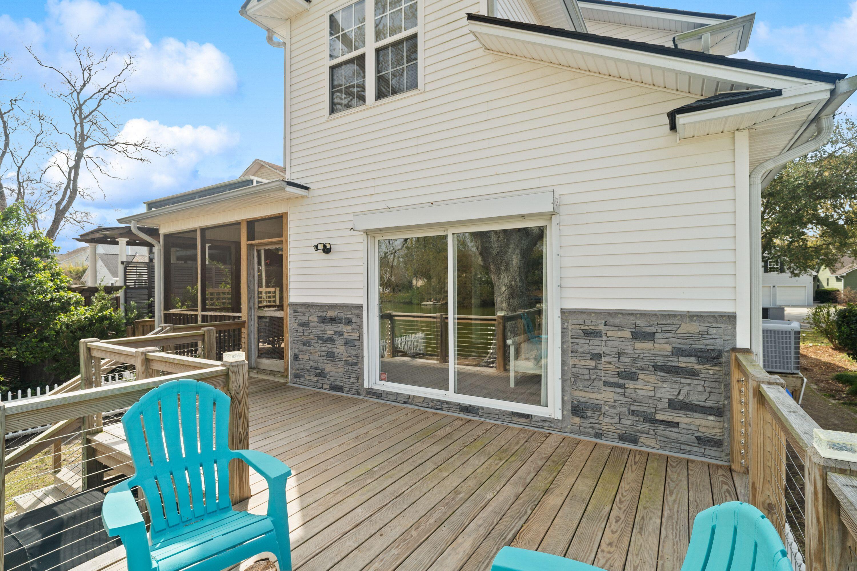 848 Harbor Place Drive