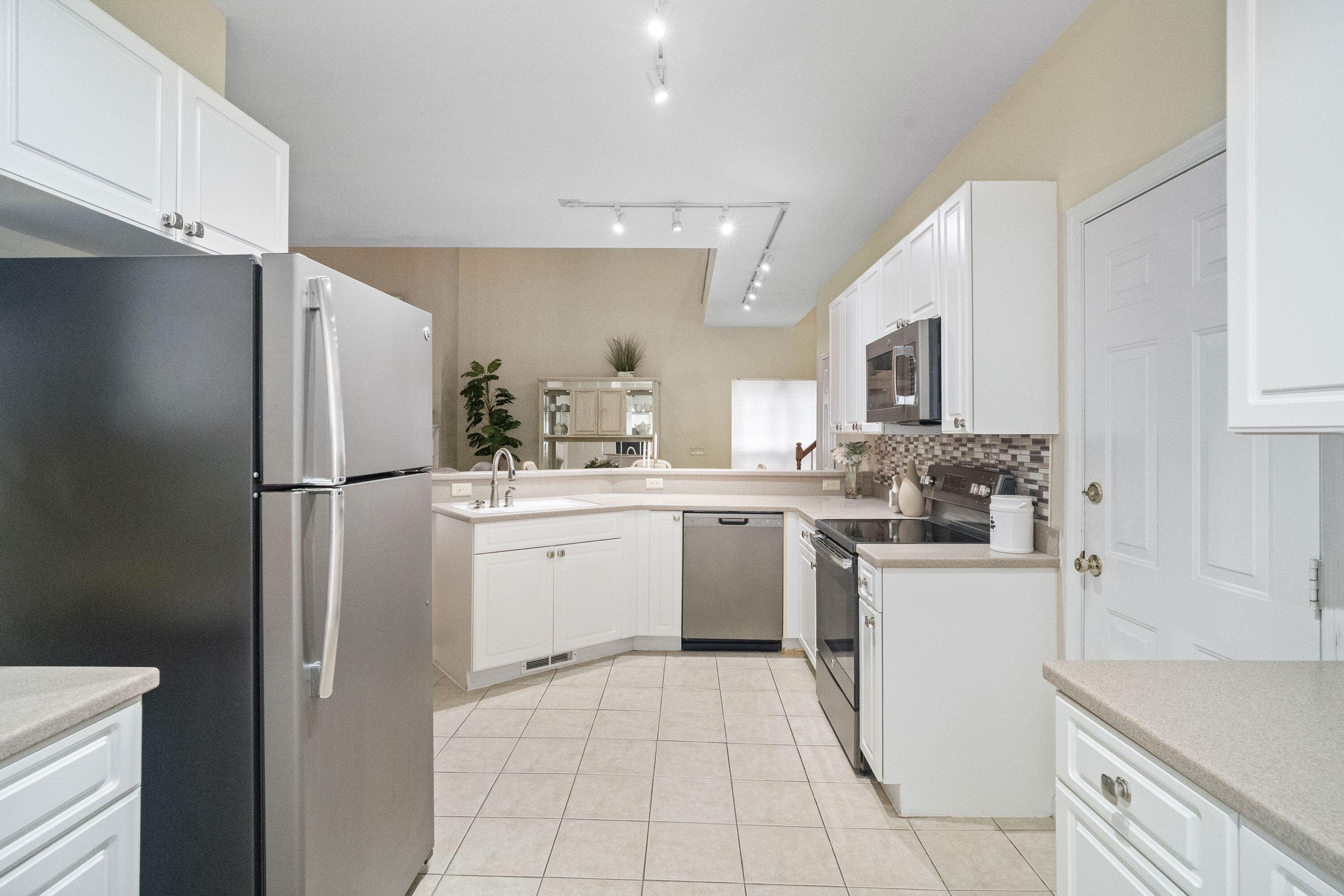 848 Harbor Place Drive