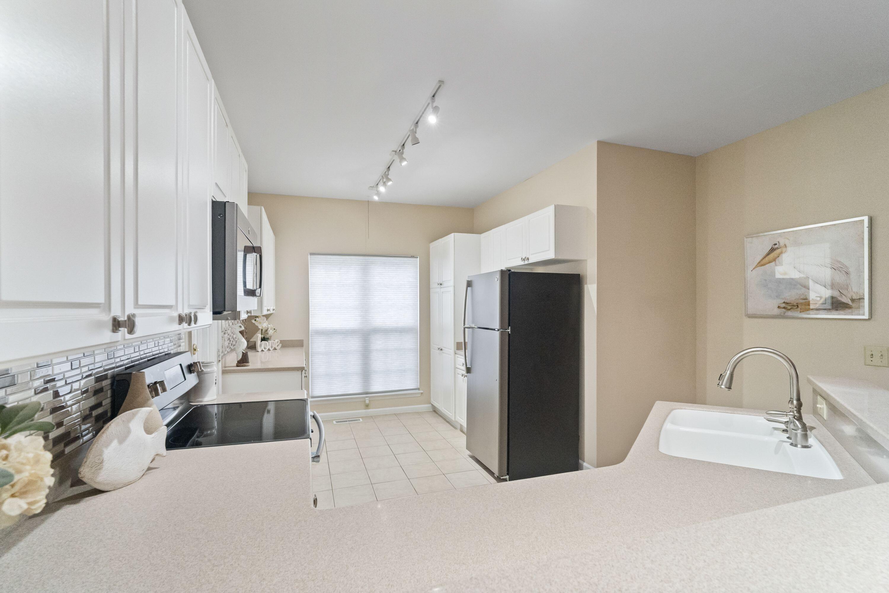 848 Harbor Place Drive