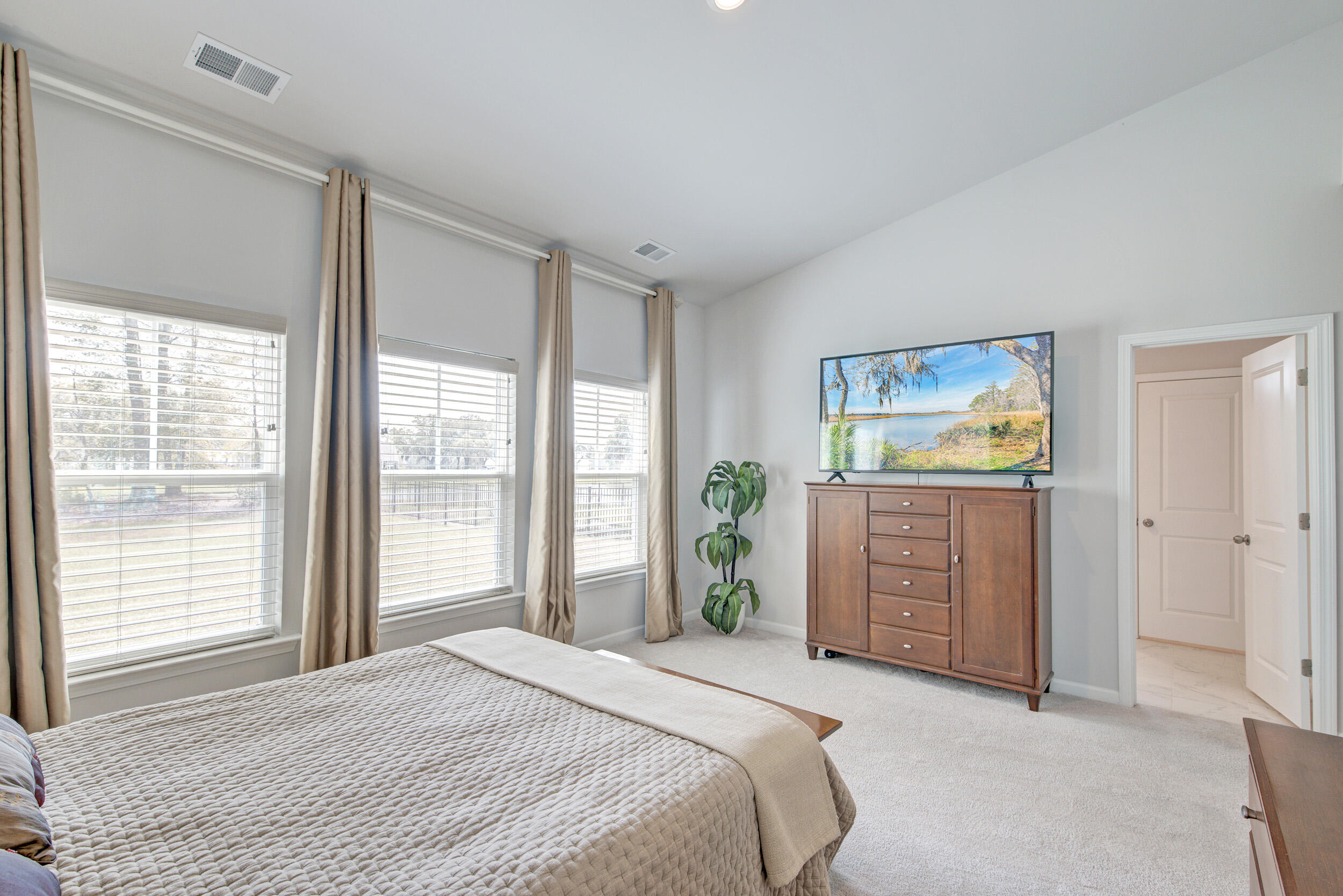 7054 Pumpkinseed Drive
