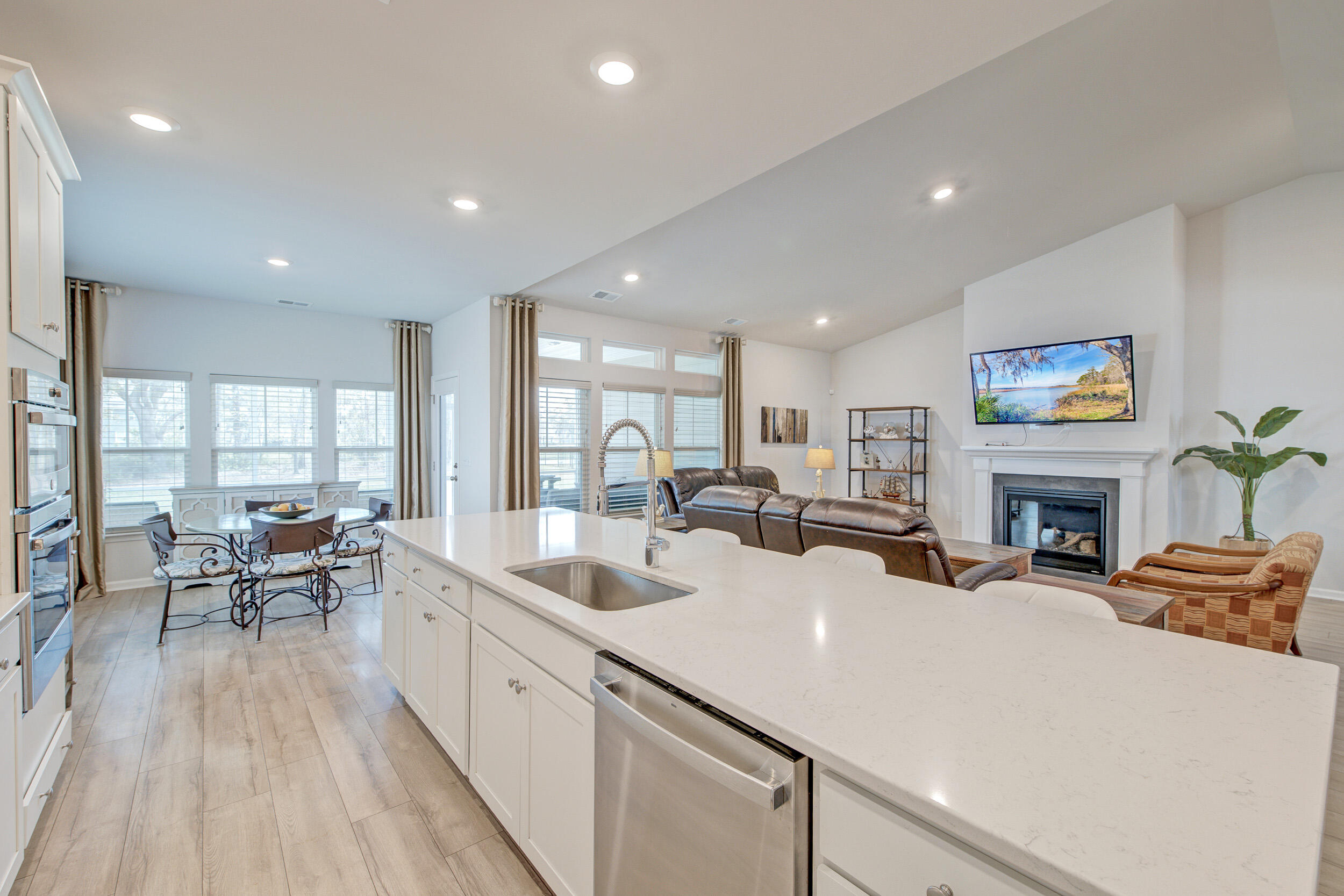 7054 Pumpkinseed Drive