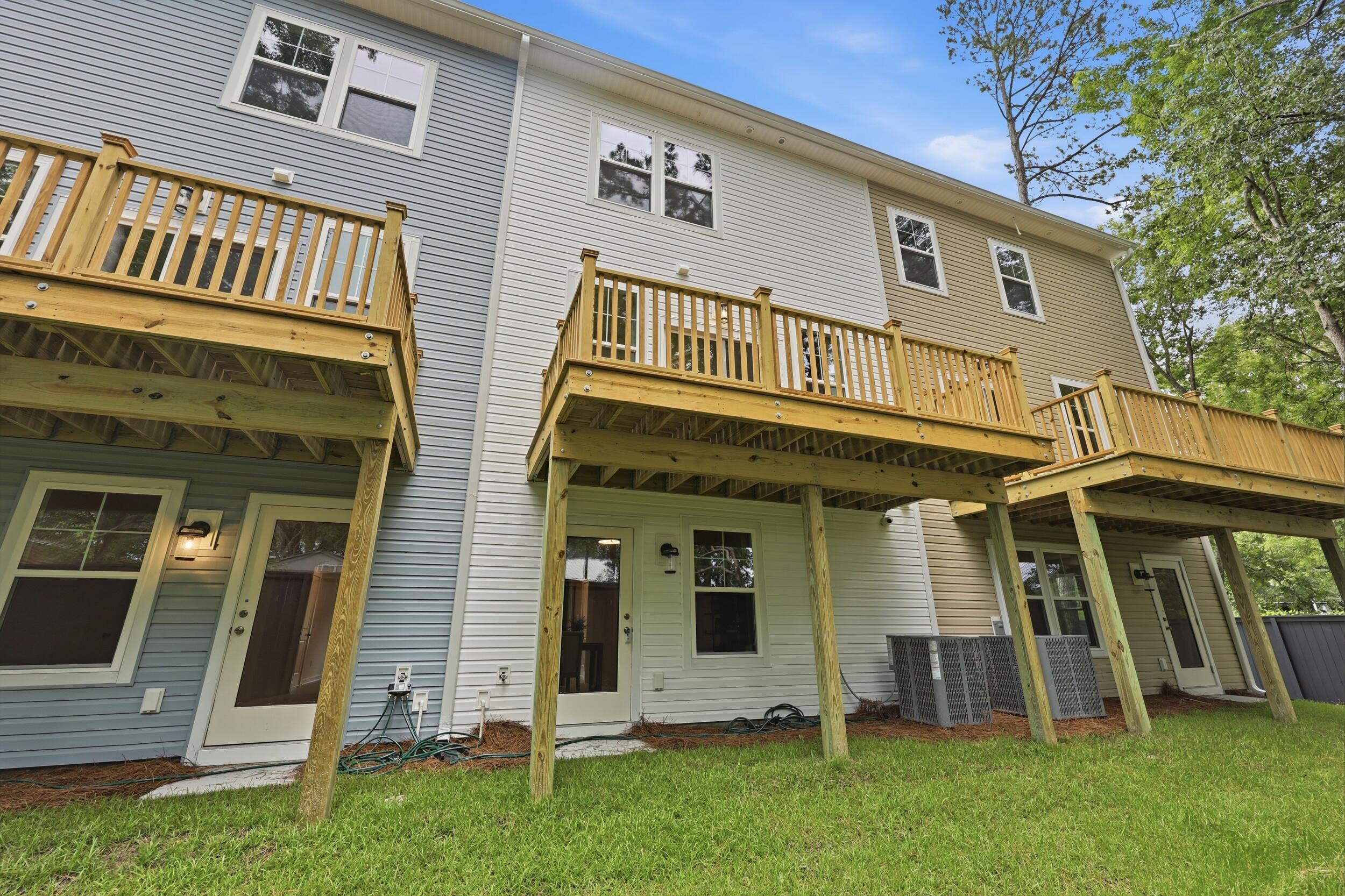 130 Fernbank Road Court
