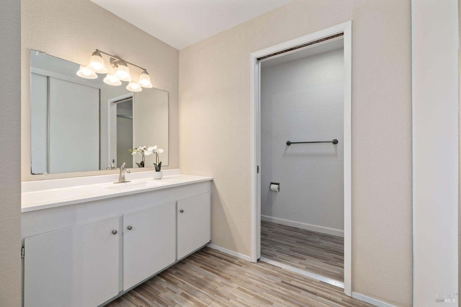 1622 Via Del Cabana St