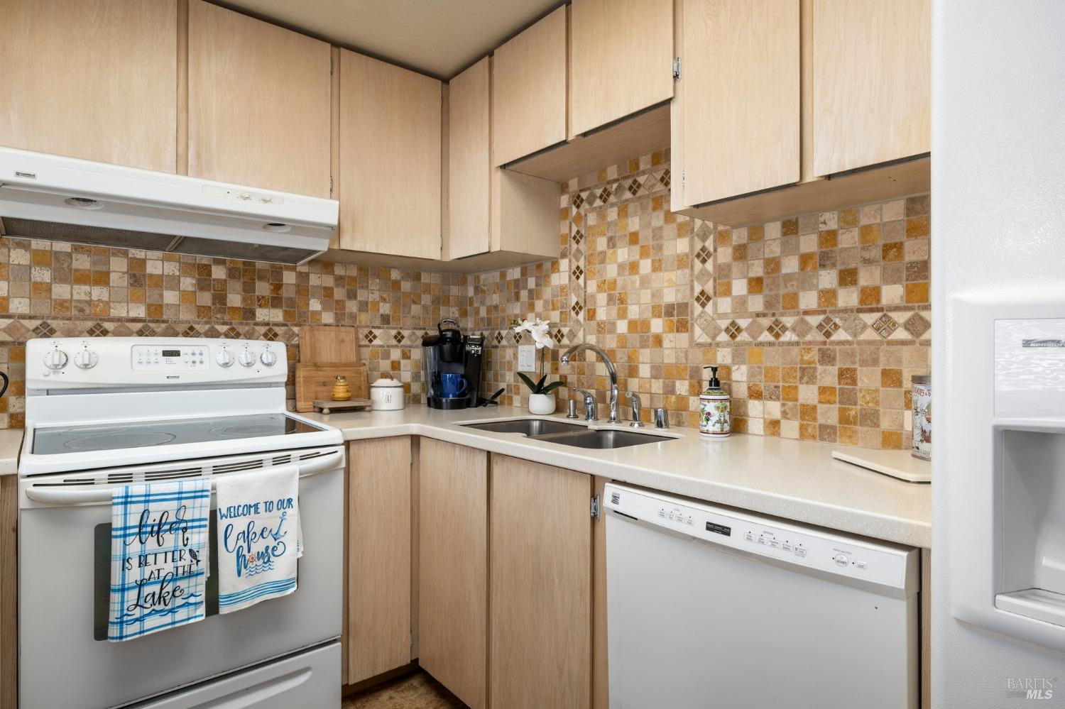 1624 Via Del Cabana St