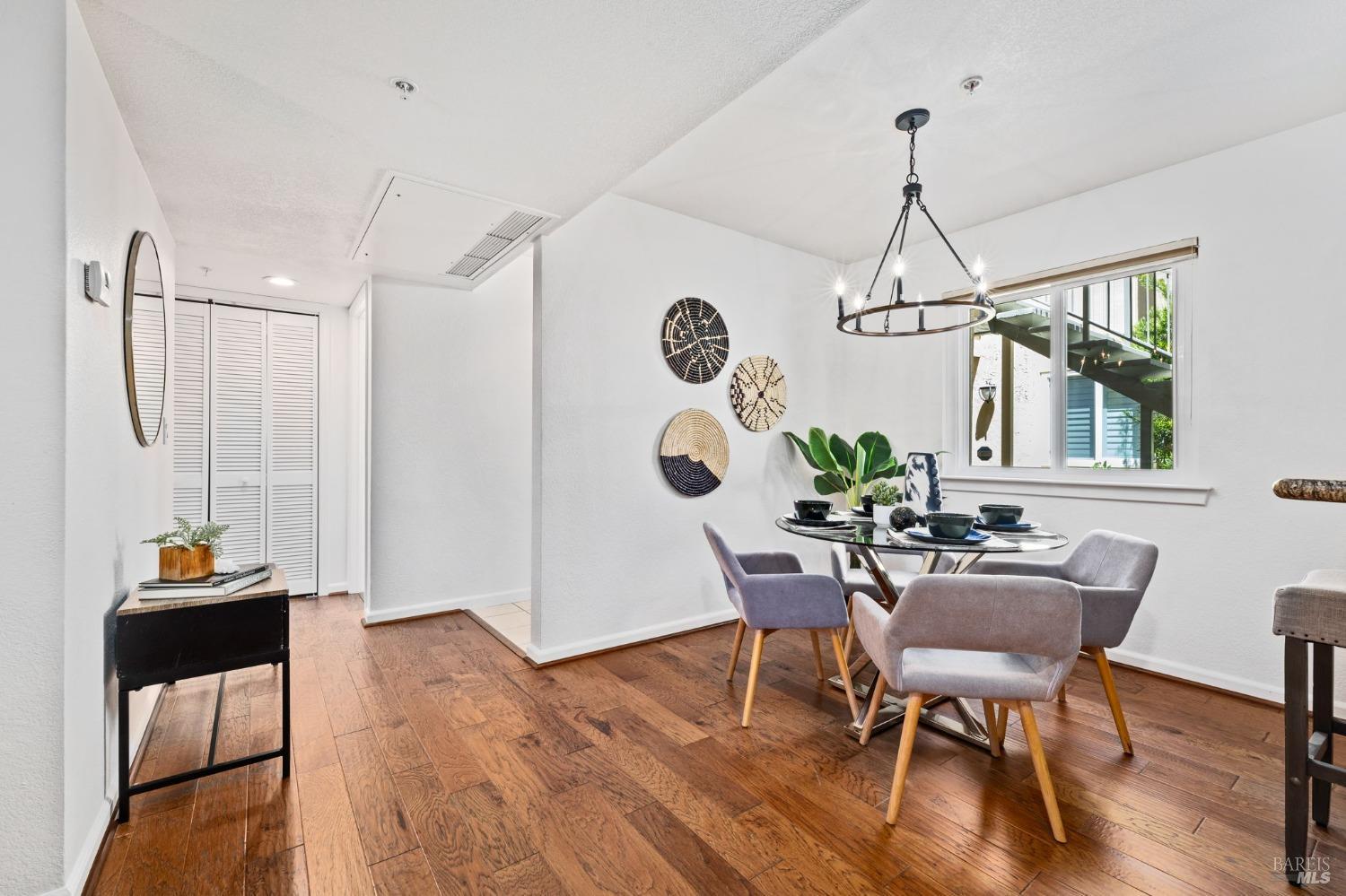 204 Foss Creek Cir #A