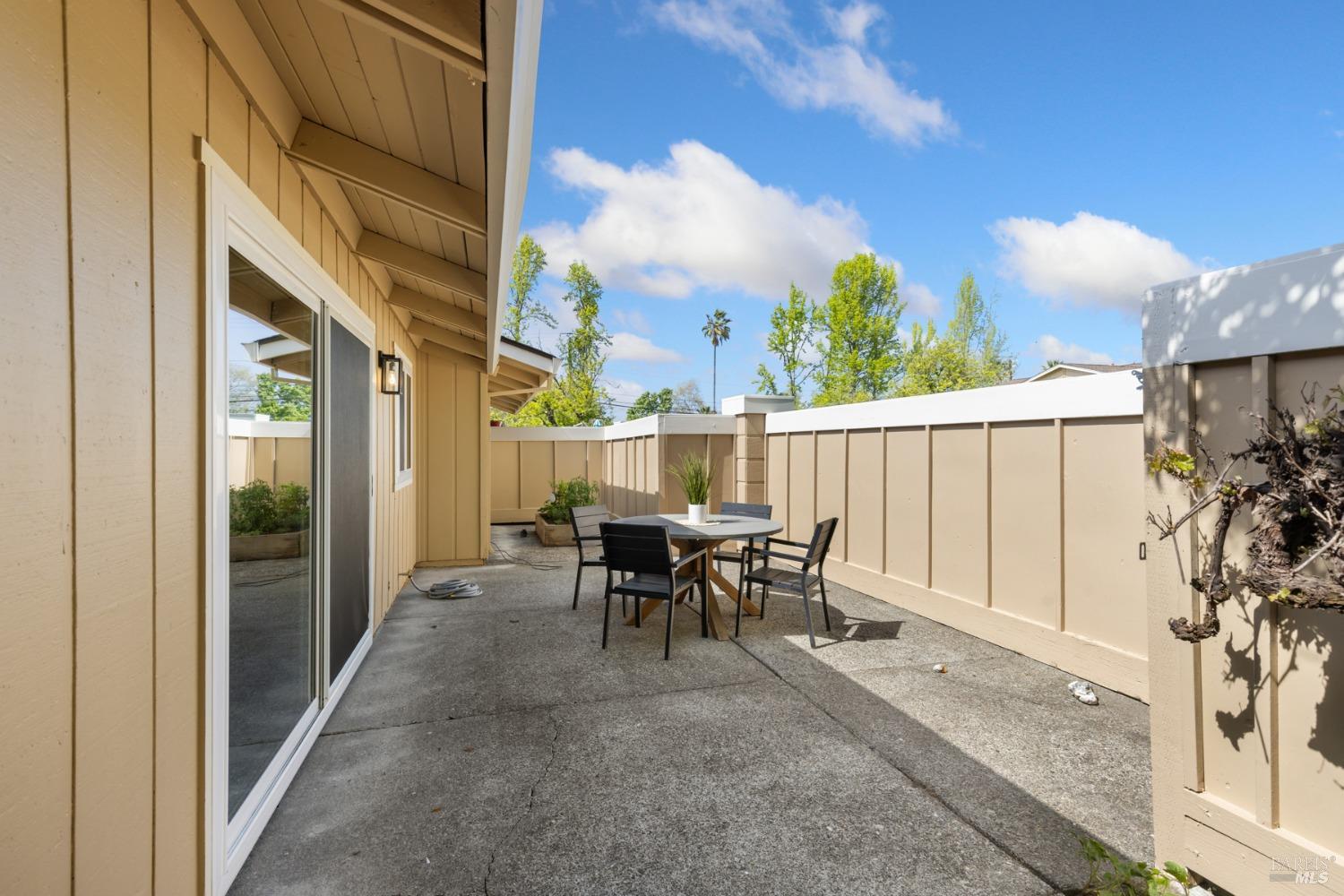 1630 Arroyo Sierra Dr