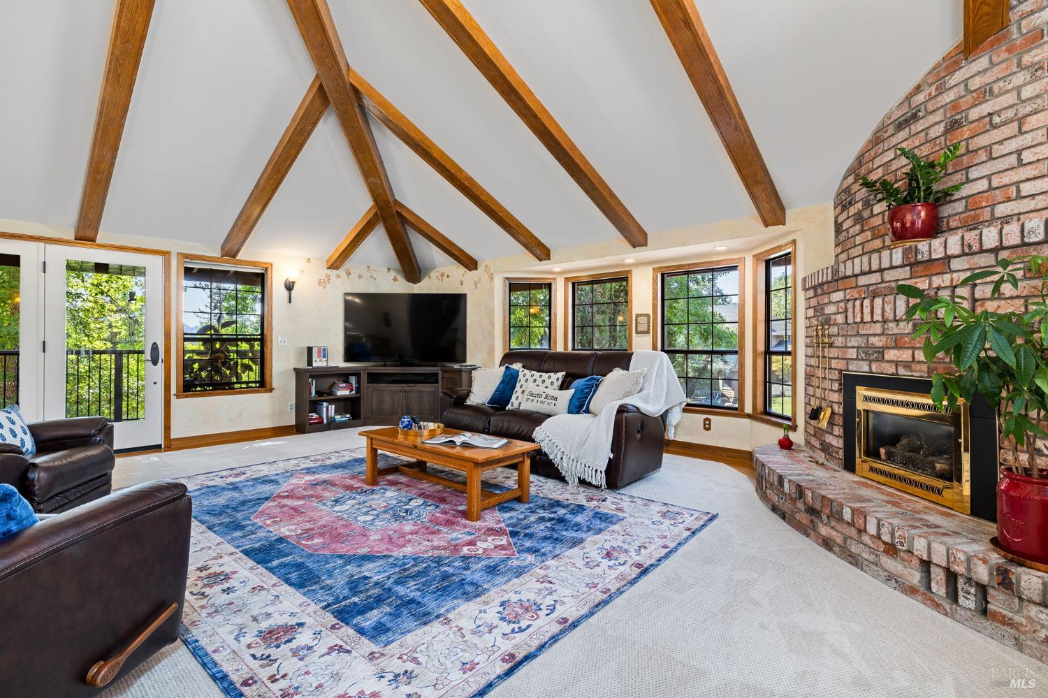 3541 Foxwood Pl