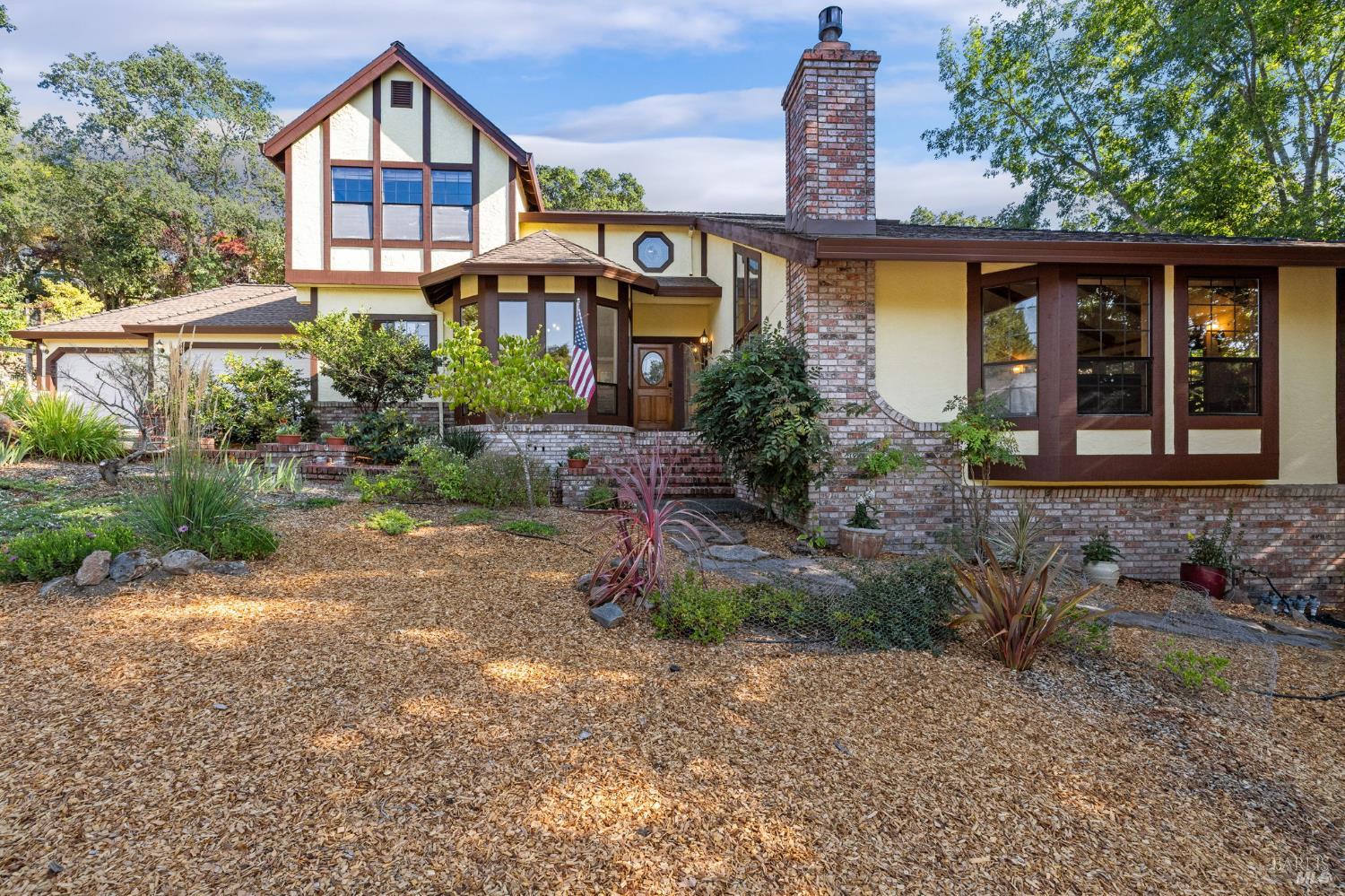 3541 Foxwood Pl