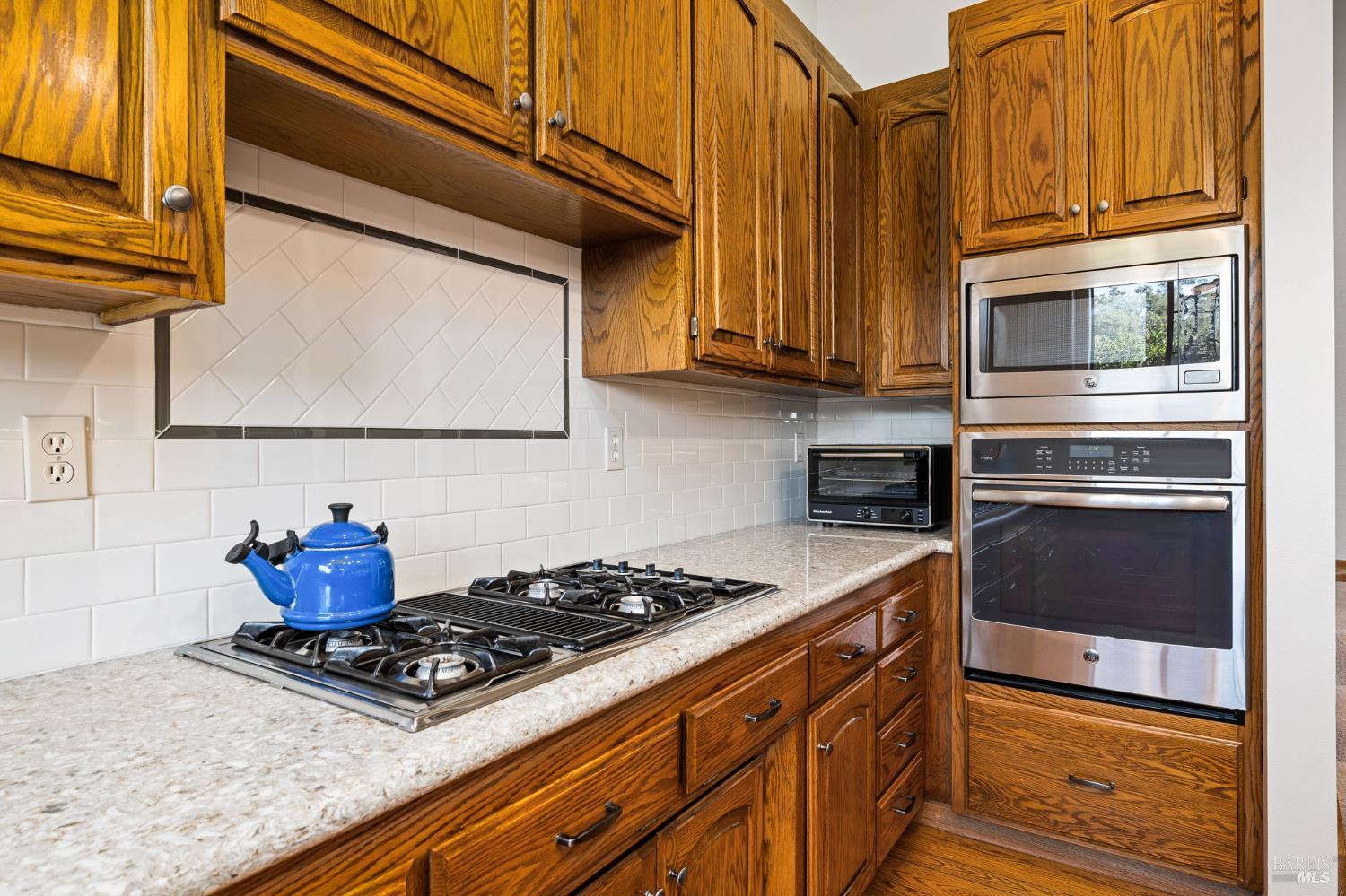 3541 Foxwood Pl