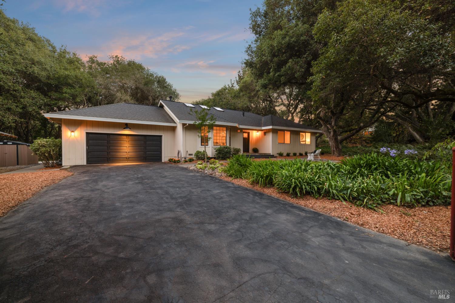 5925 Fredricks Rd