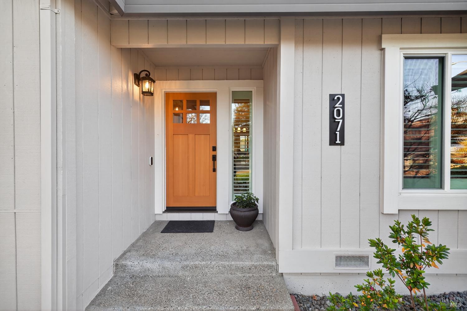 2071 Mount Olive Drive