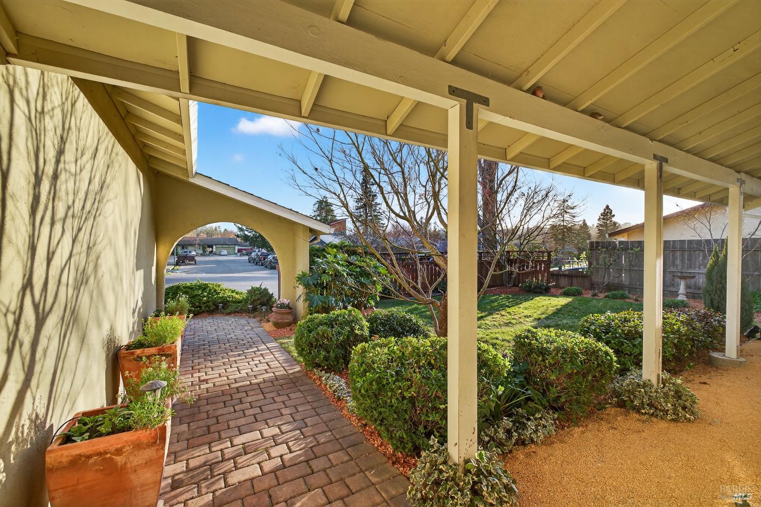 8256 Valley View Drive